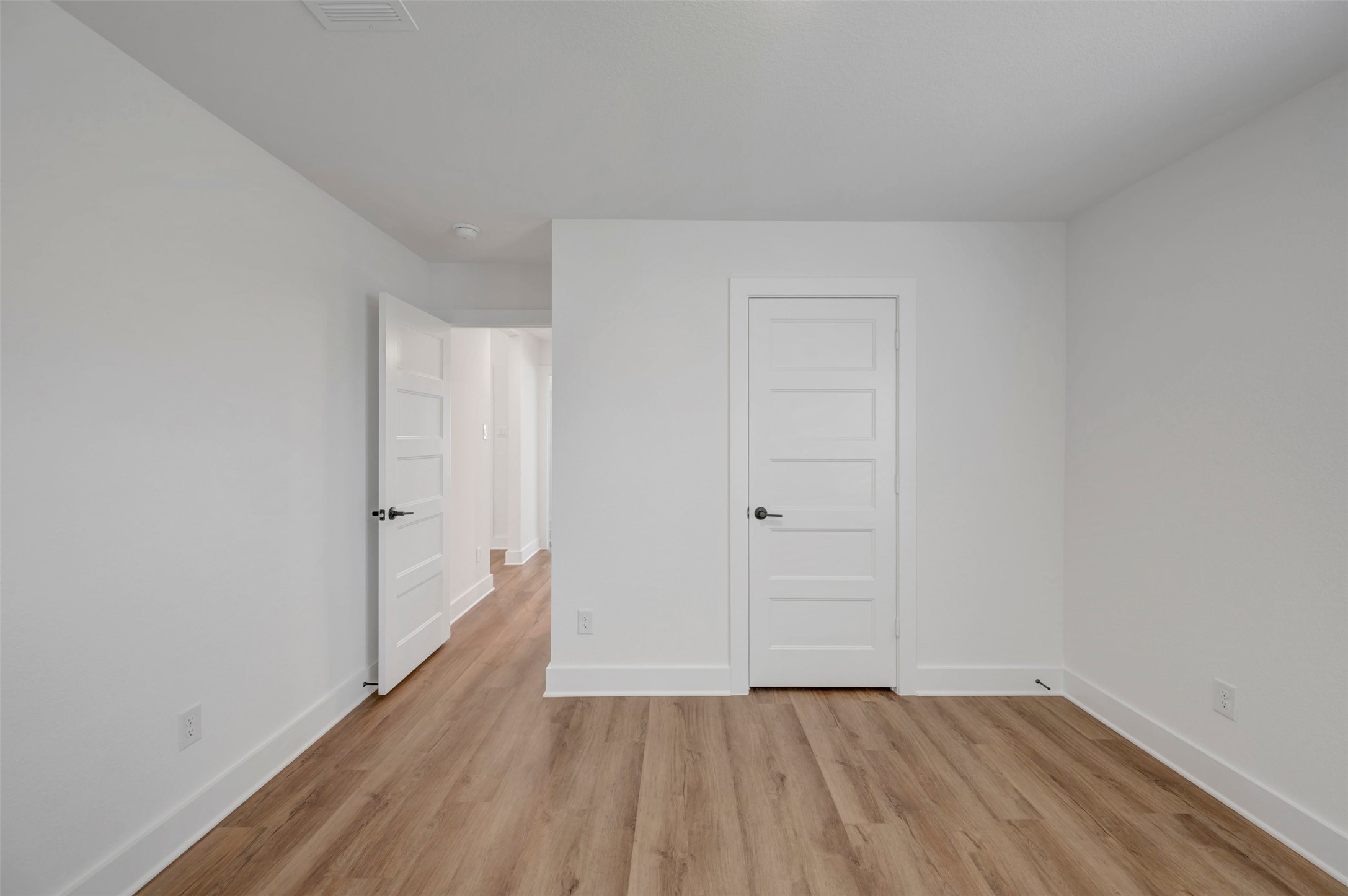 1815 Sleeping Hills Drive Property Photo 26
