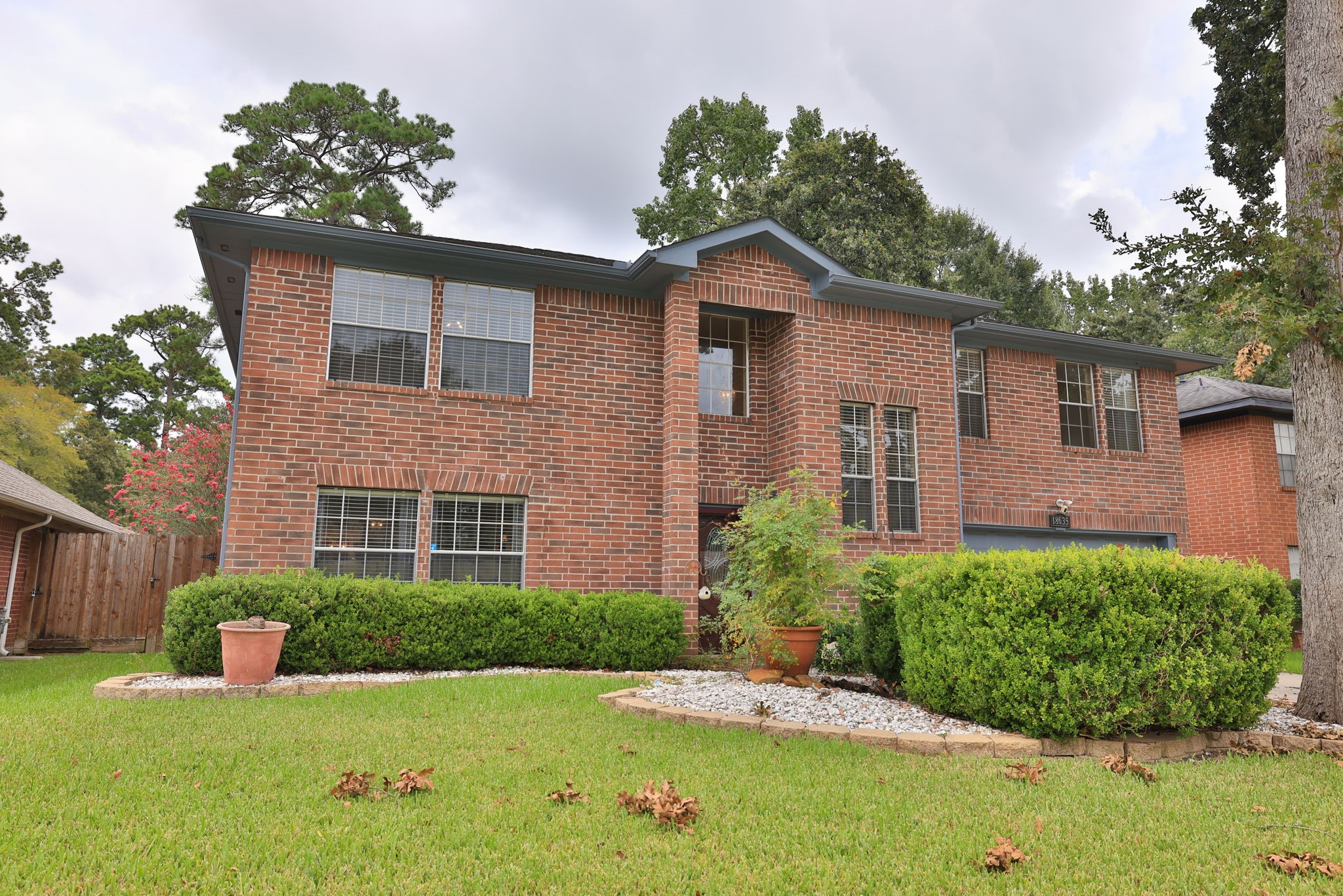 18635 Twigsworth Lane Property Photo 3