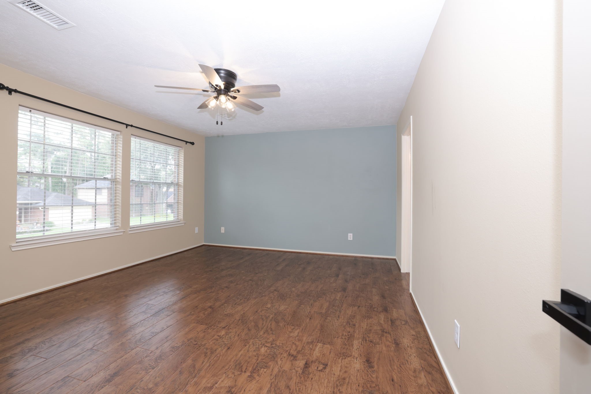 18635 Twigsworth Lane Property Photo 24