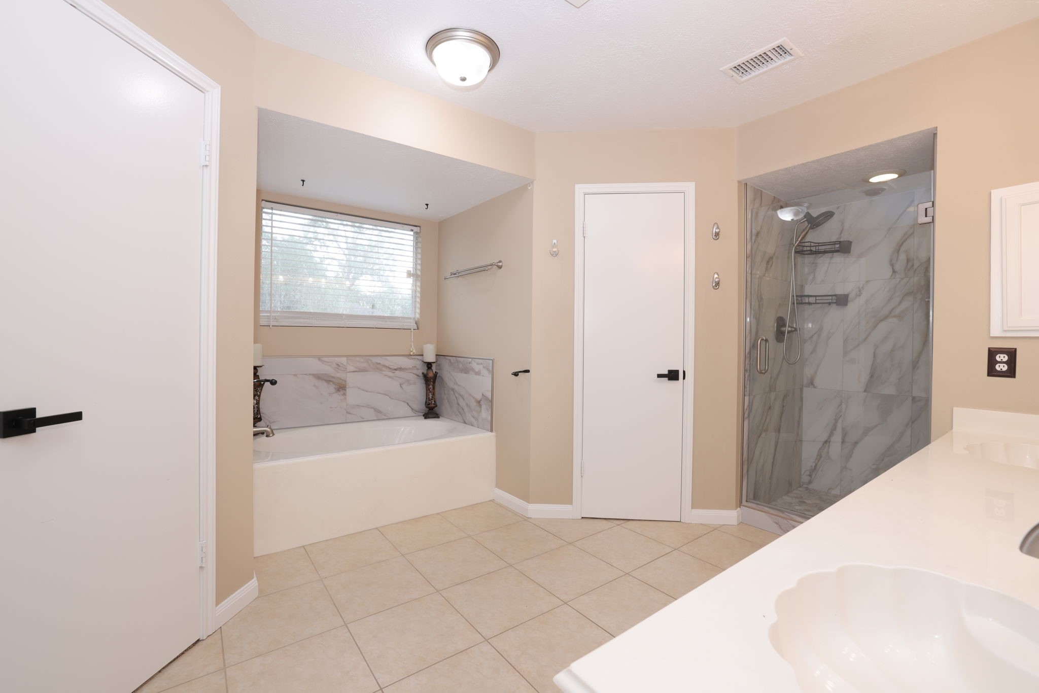 18635 Twigsworth Lane Property Photo 27
