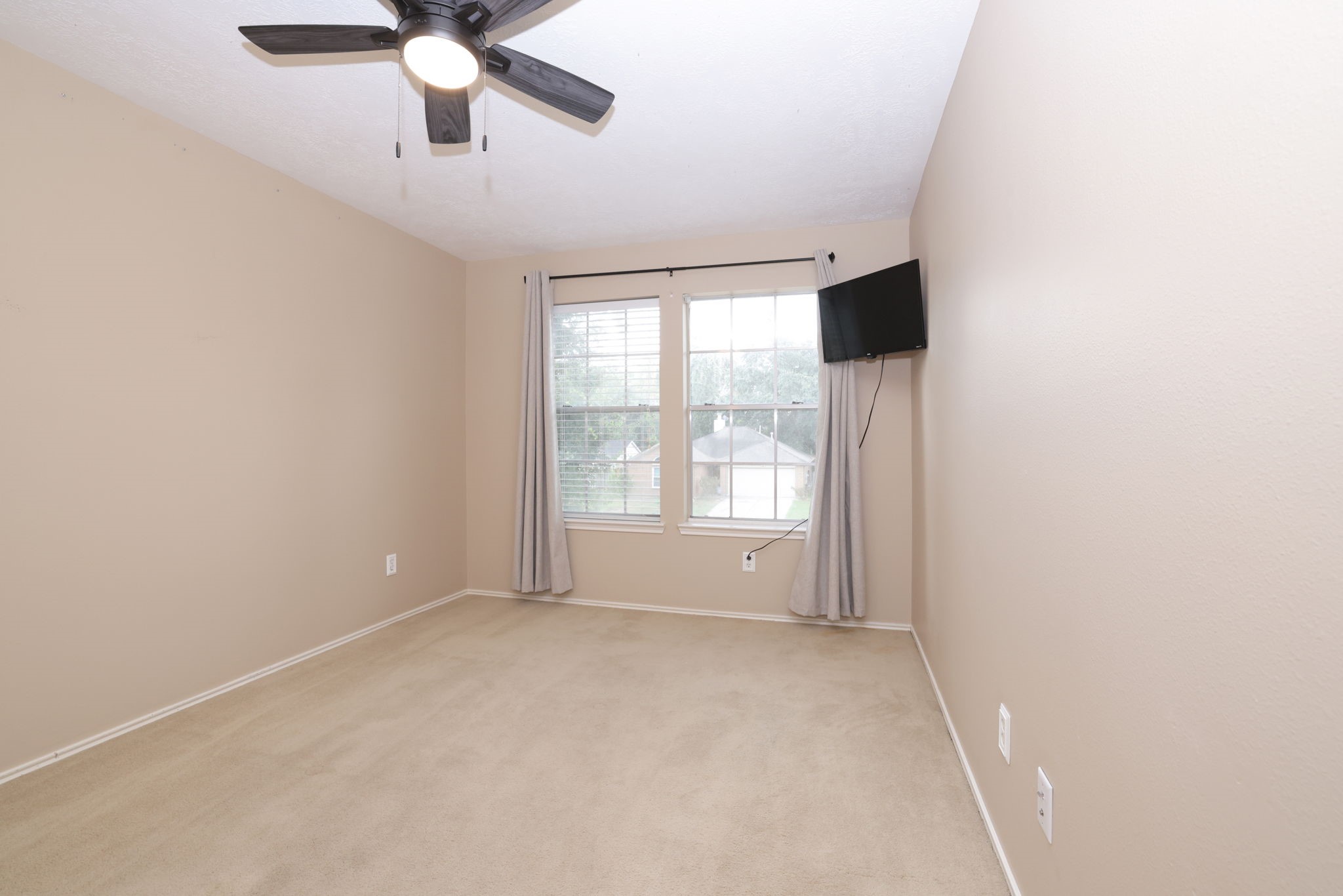 18635 Twigsworth Lane Property Photo 36