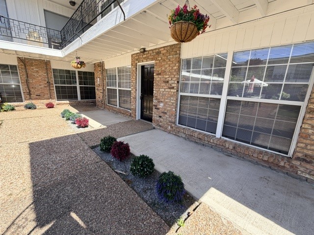 820 W Alabama Street 11 Property Photo 12