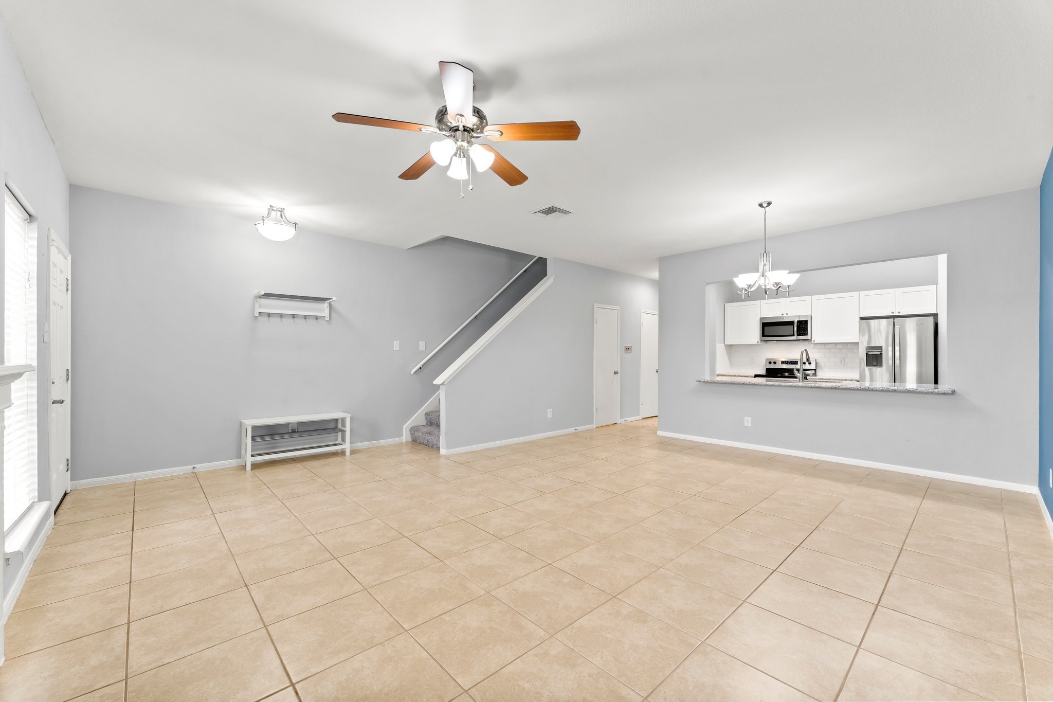 3254 Holly Hall Street 3254 Property Photo 4