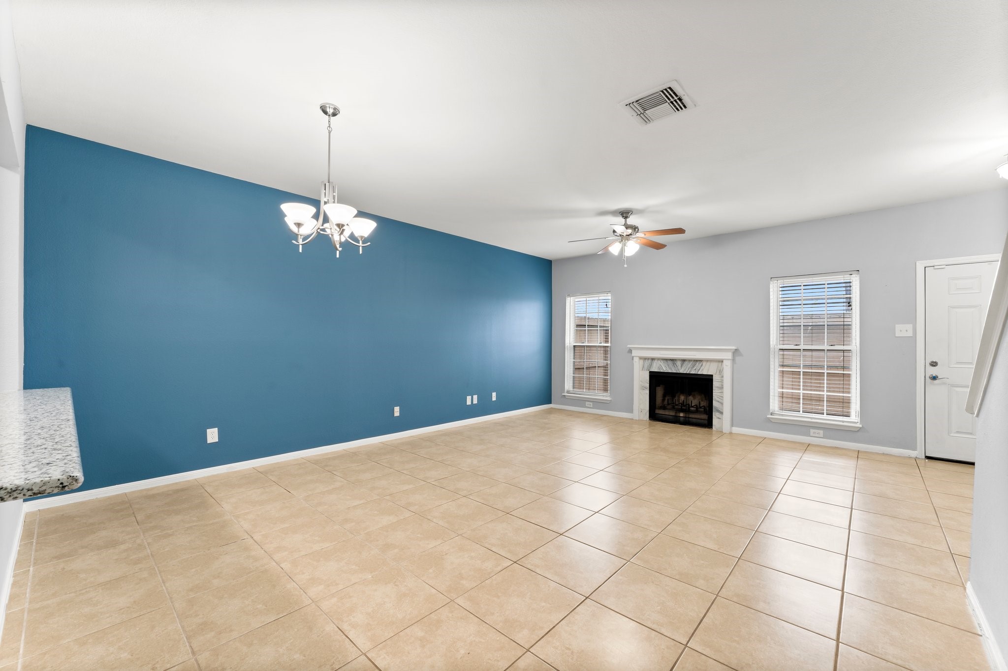 3254 Holly Hall Street 3254 Property Photo 6