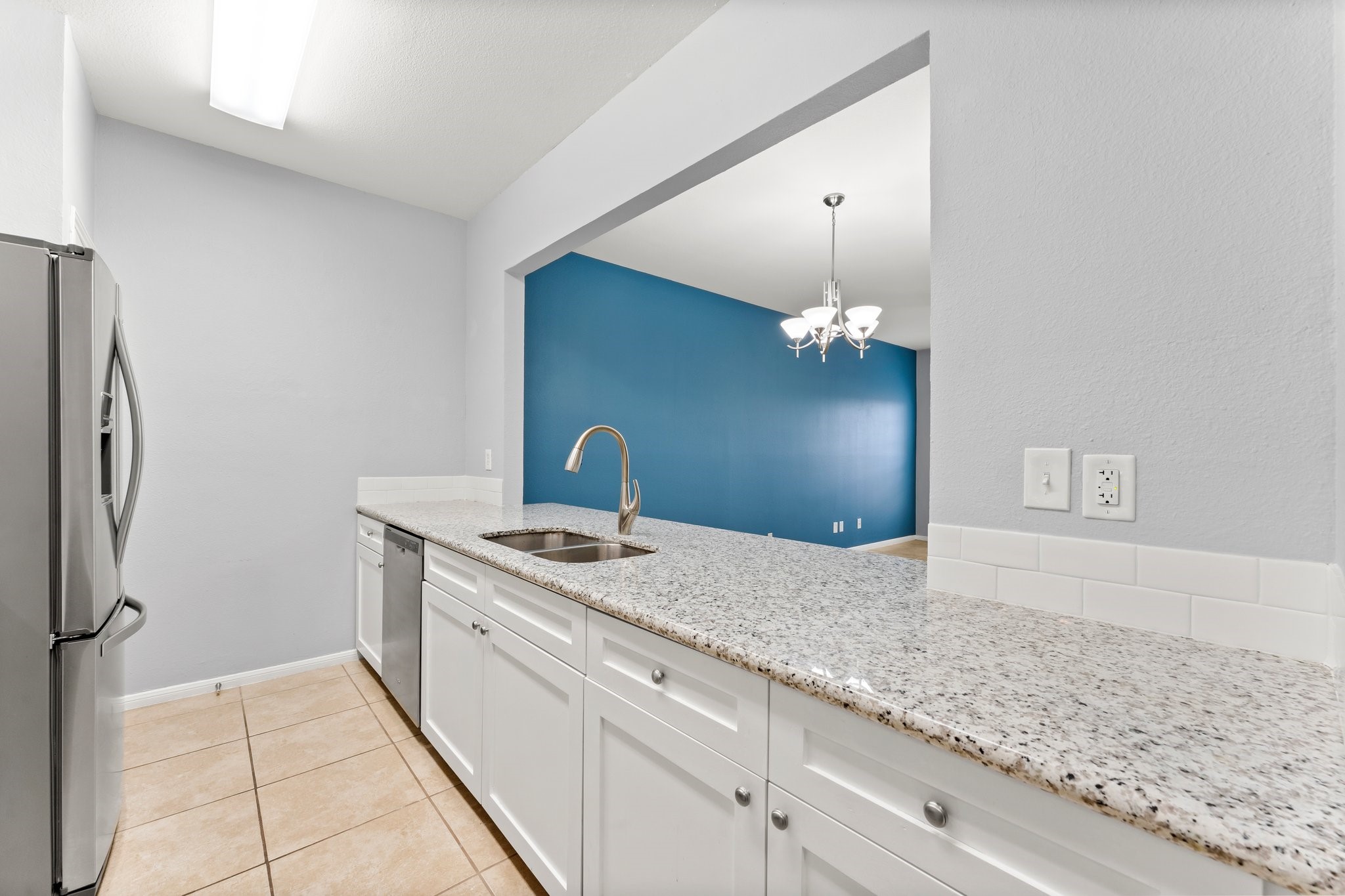 3254 Holly Hall Street 3254 Property Photo 8