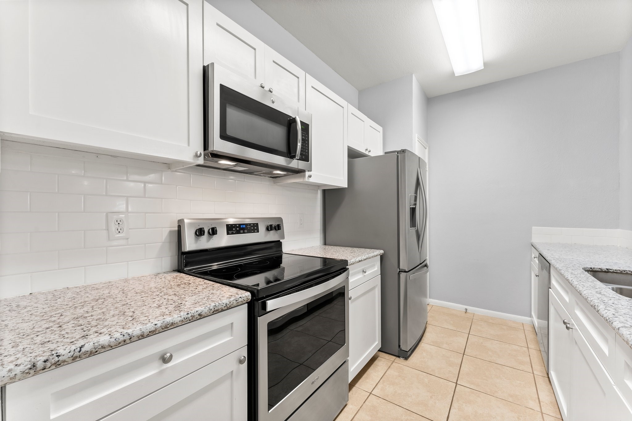 3254 Holly Hall Street 3254 Property Photo 9