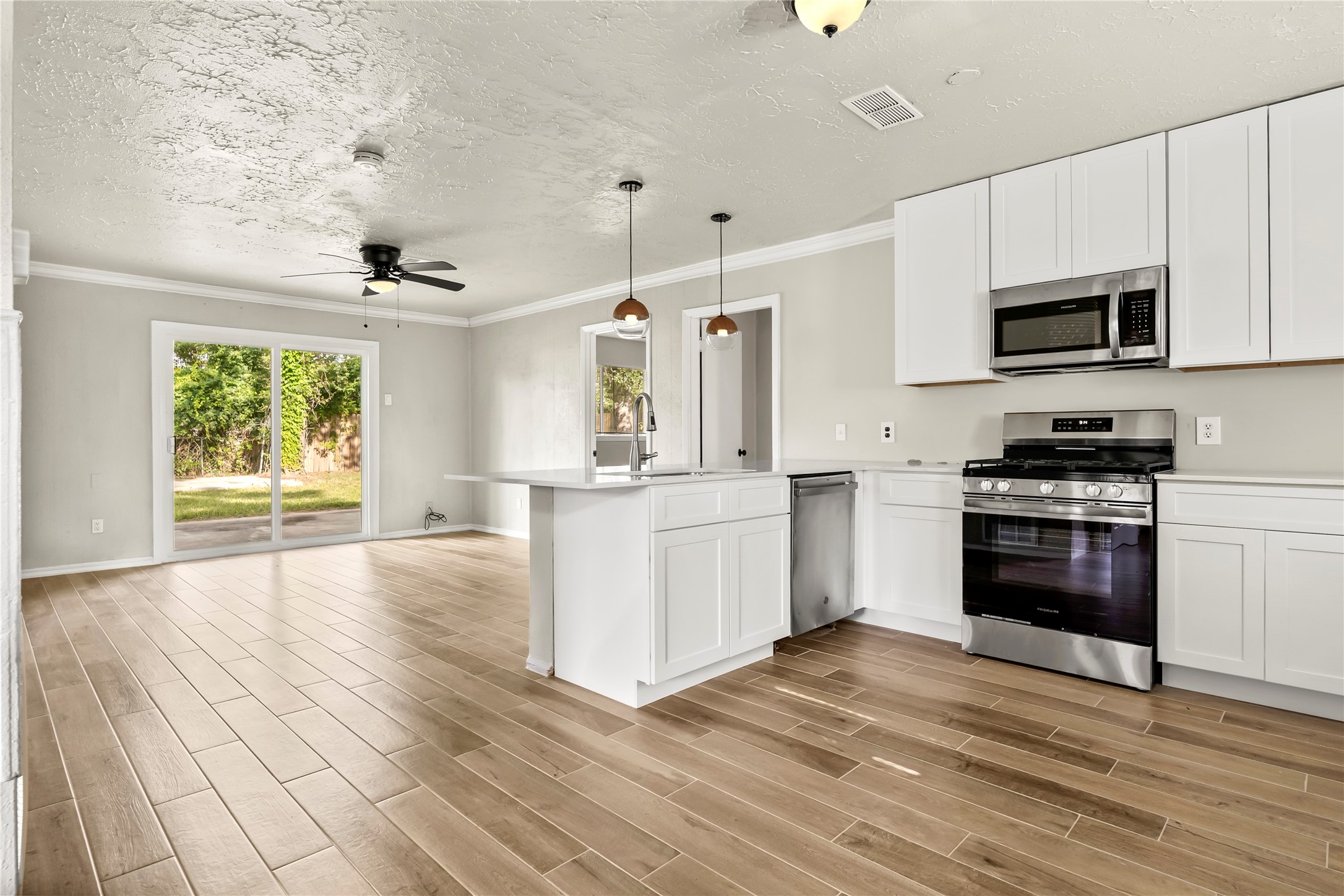 11455 Spottswood Drive Property Photo 1