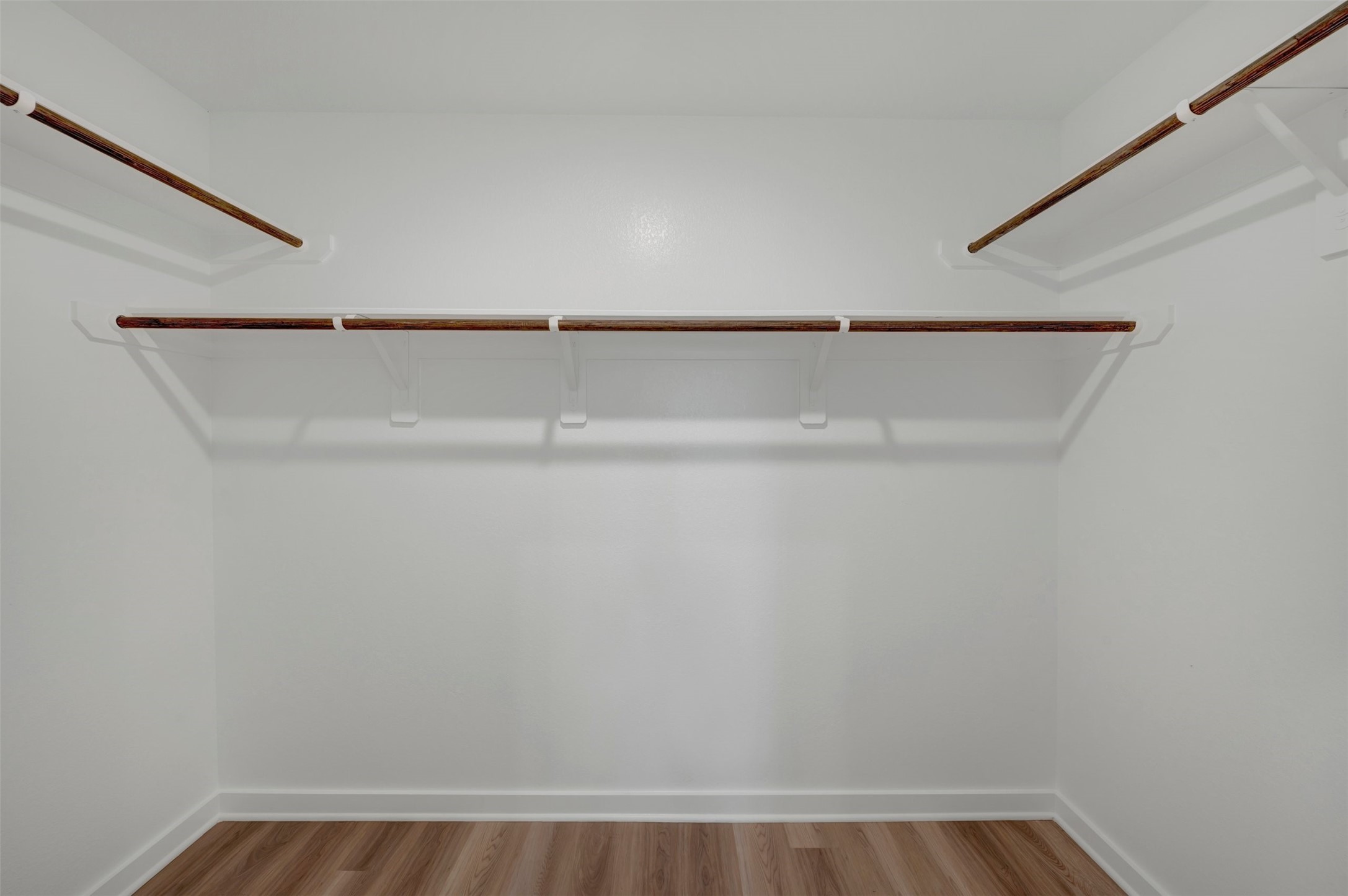 5826 Sunkissed Drive Property Photo 12