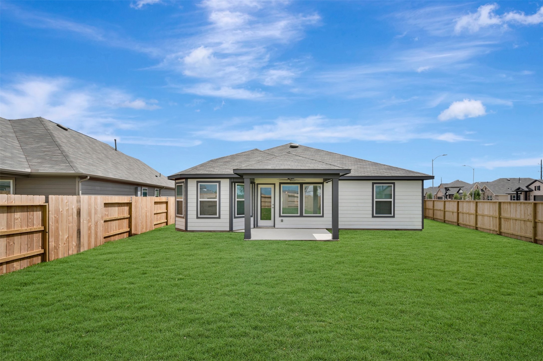 5826 Sunkissed Drive Property Photo 13