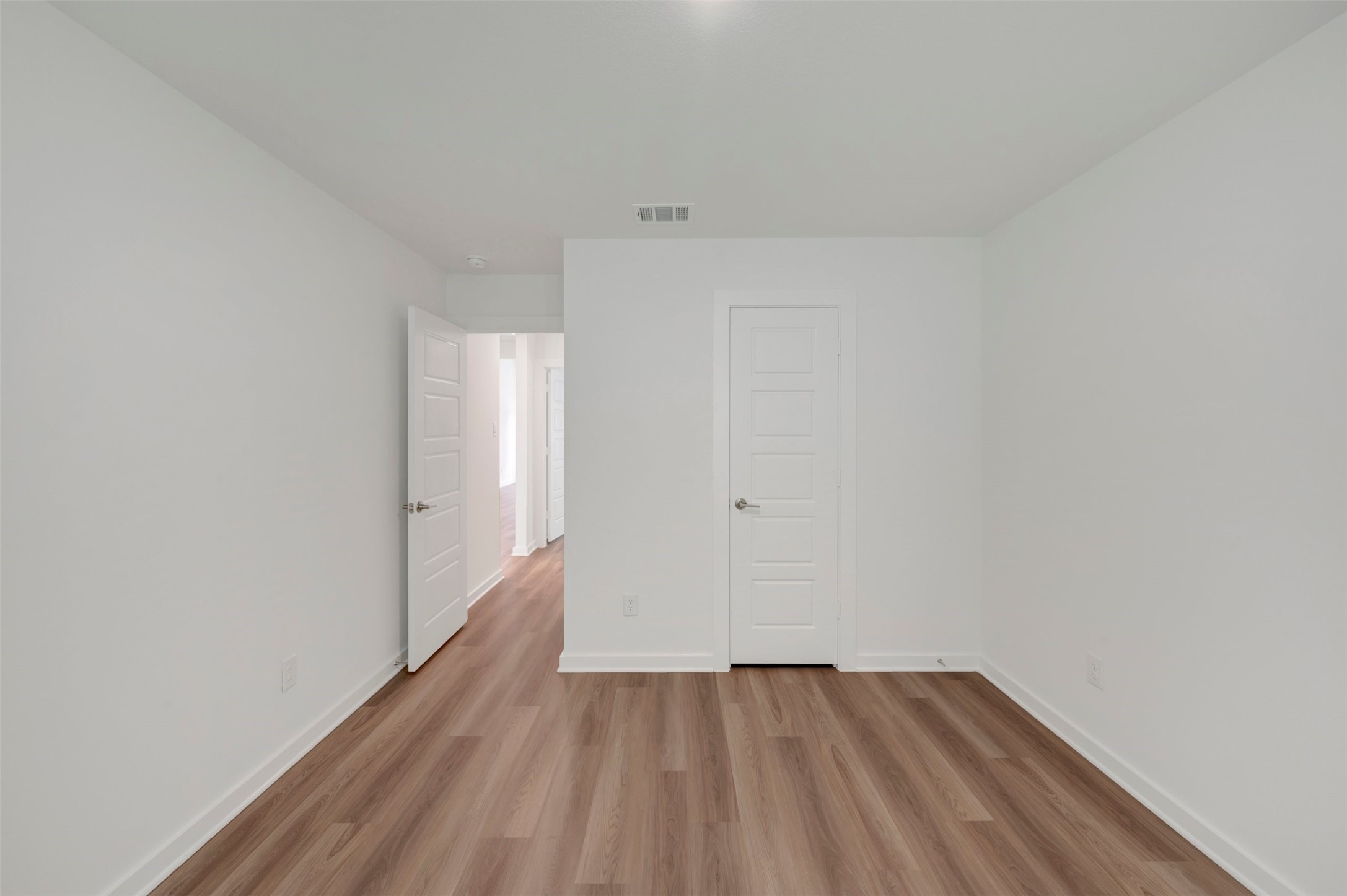 5826 Sunkissed Drive Property Photo 23