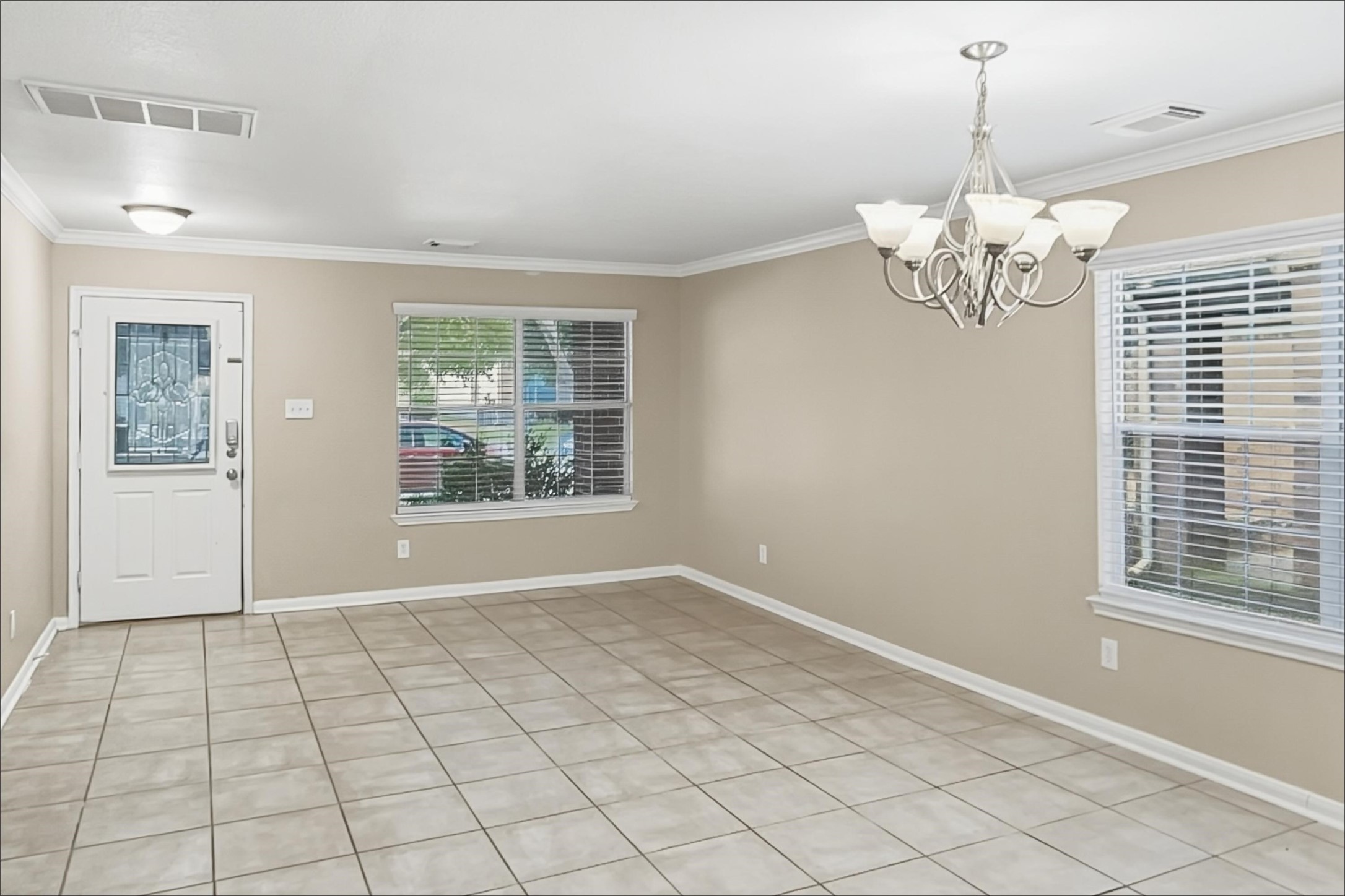 29518 Legends Line Drive Property Photo 6
