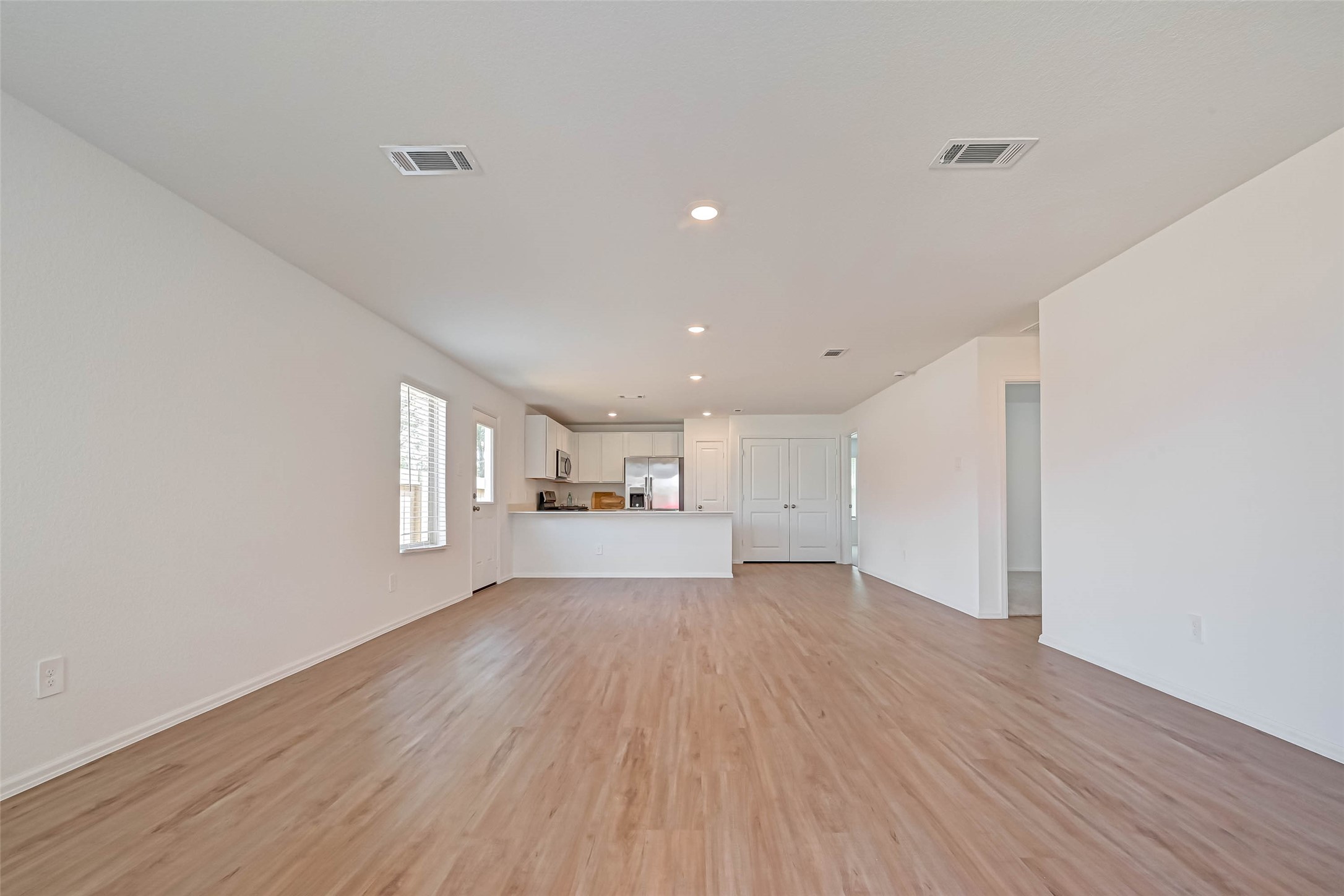 22310 Mountain Pine Drive Property Photo 4