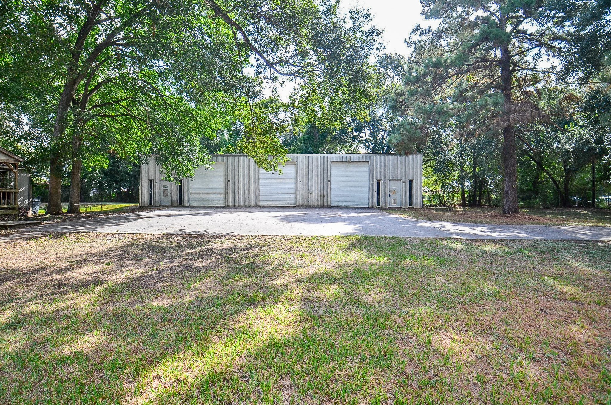 14018 Pine Meadow Lane Property Photo 4