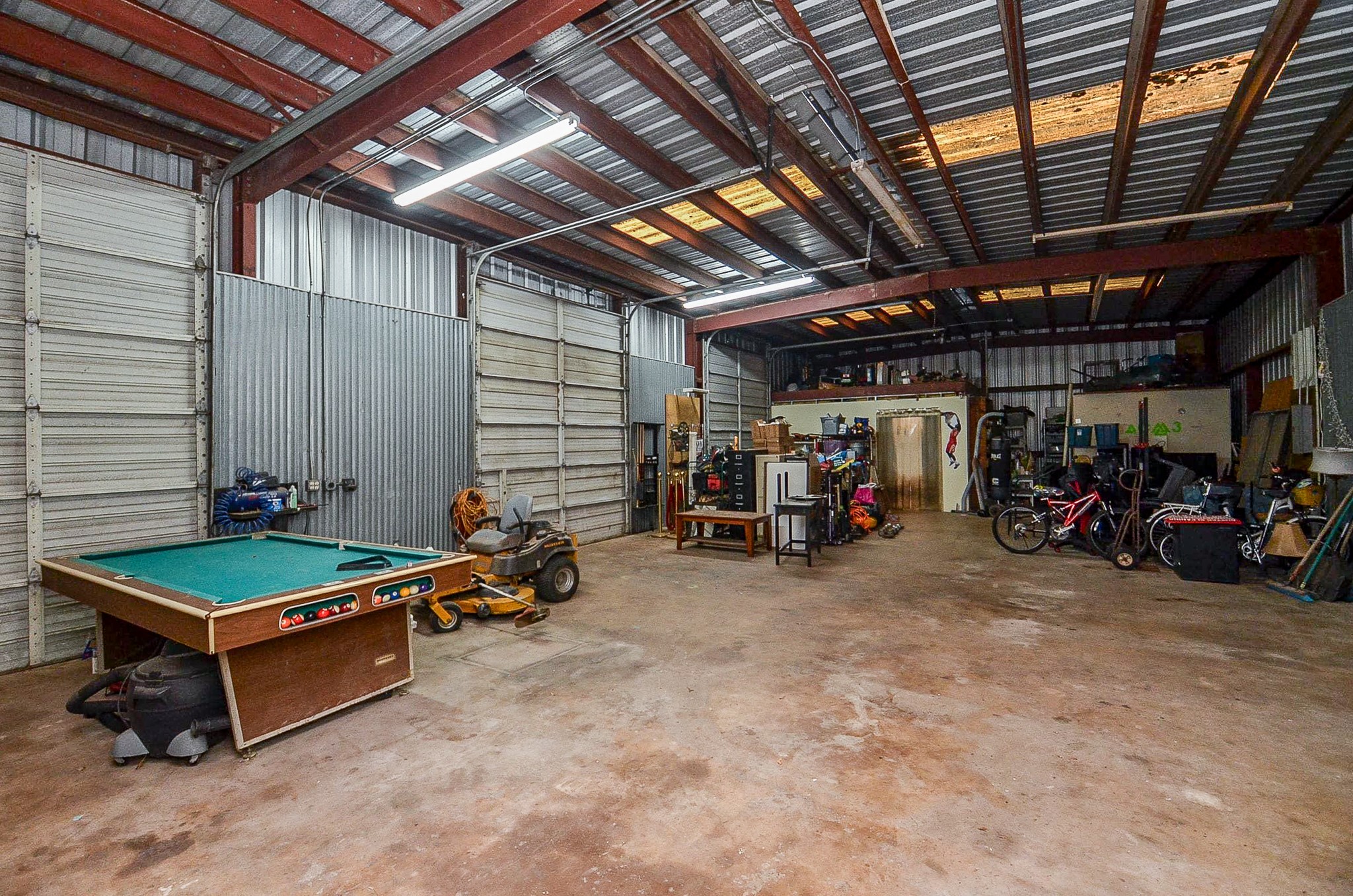 14018 Pine Meadow Lane Property Photo 8