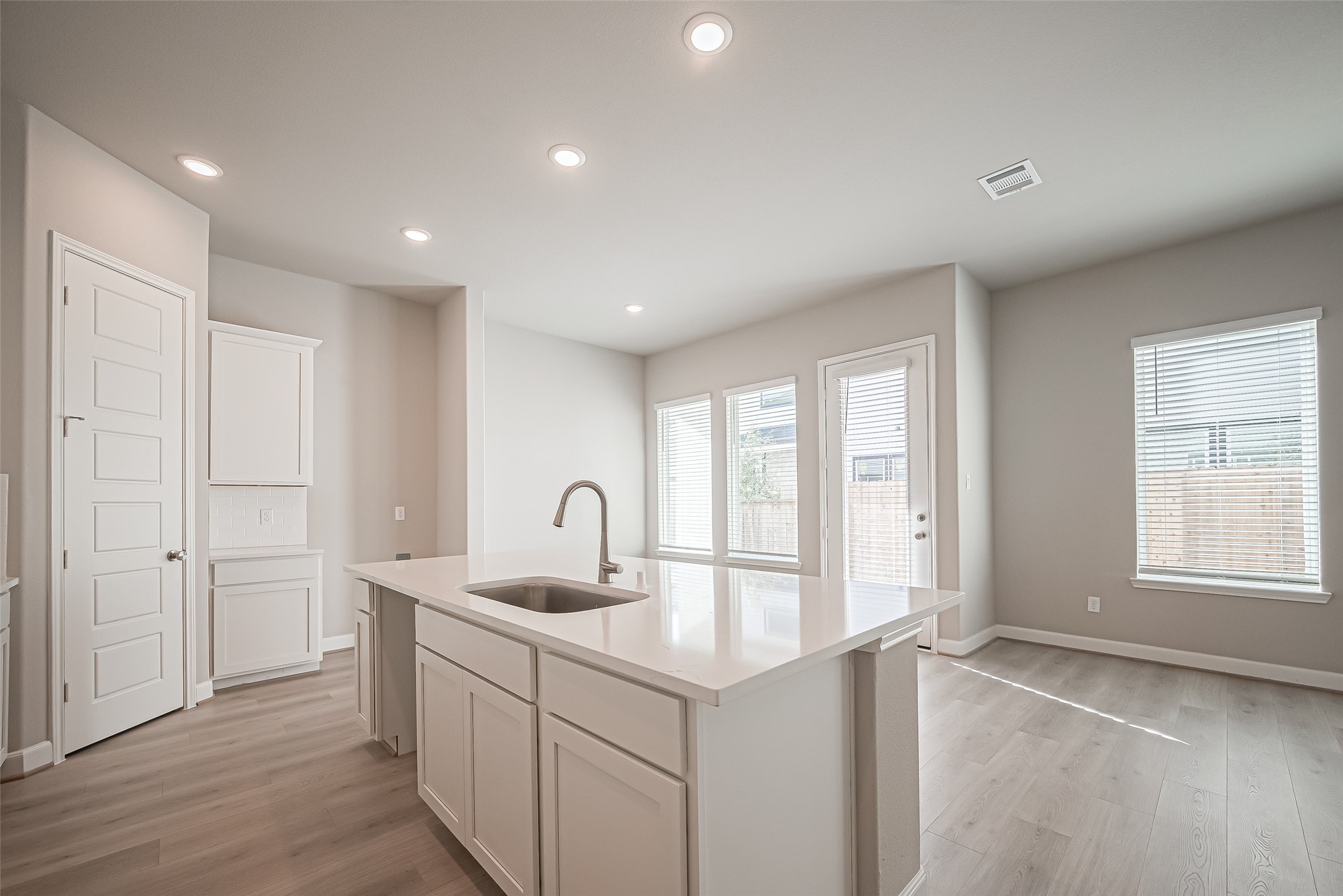 8928 Grovner Place Property Photo 13