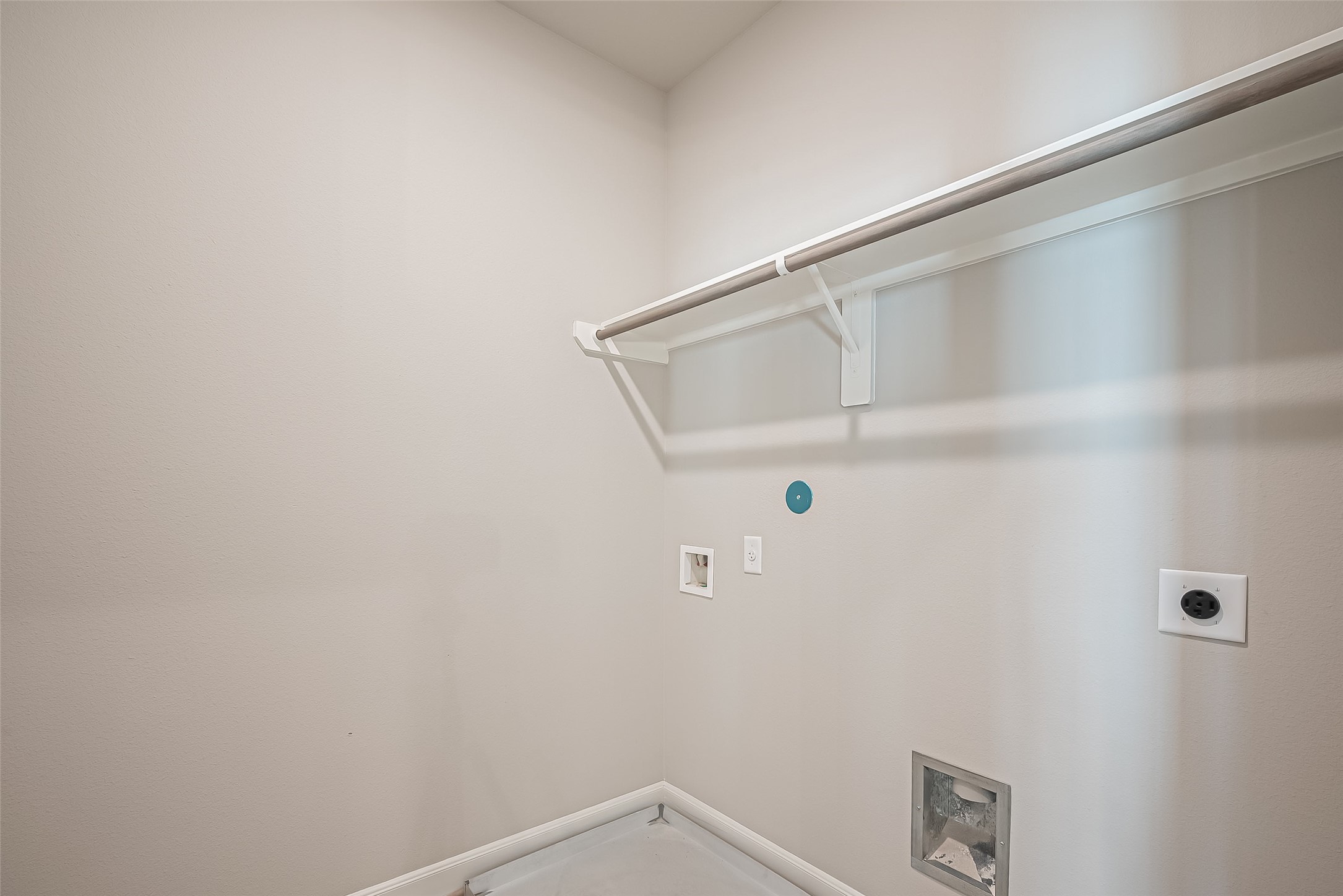 8928 Grovner Place Property Photo 17