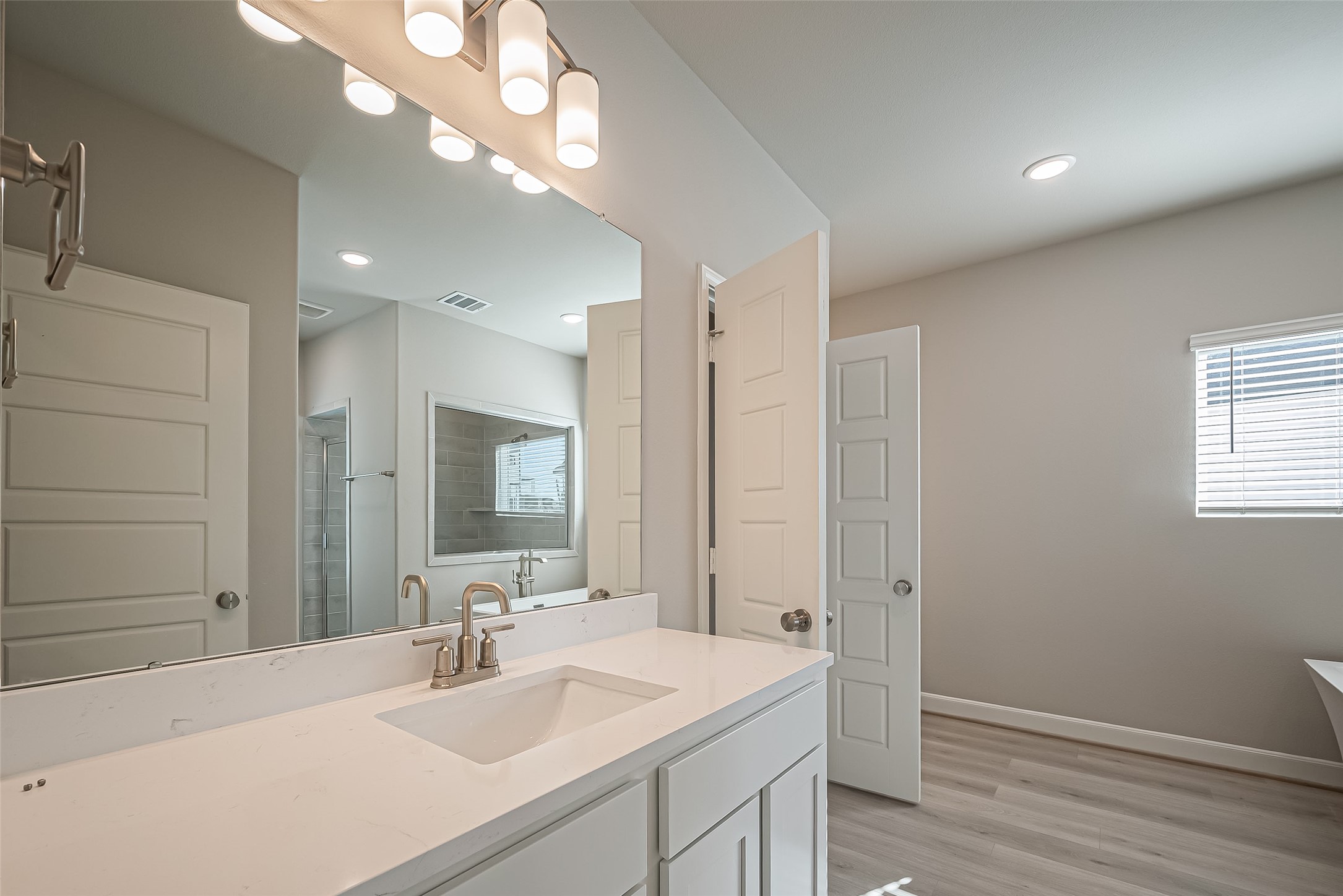 8928 Grovner Place Property Photo 30