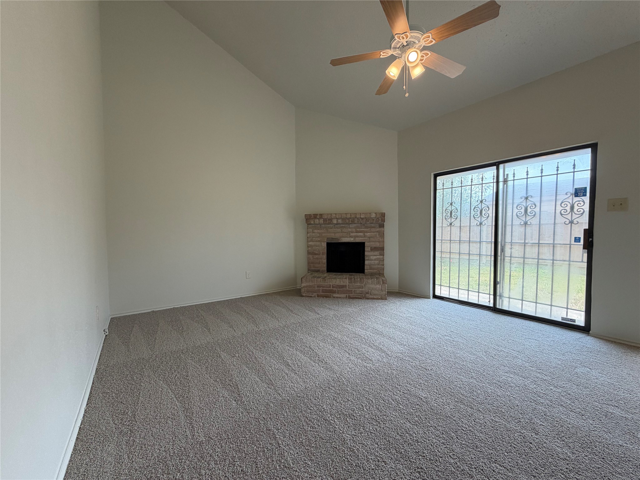 3307 Brookston Street Property Photo 7