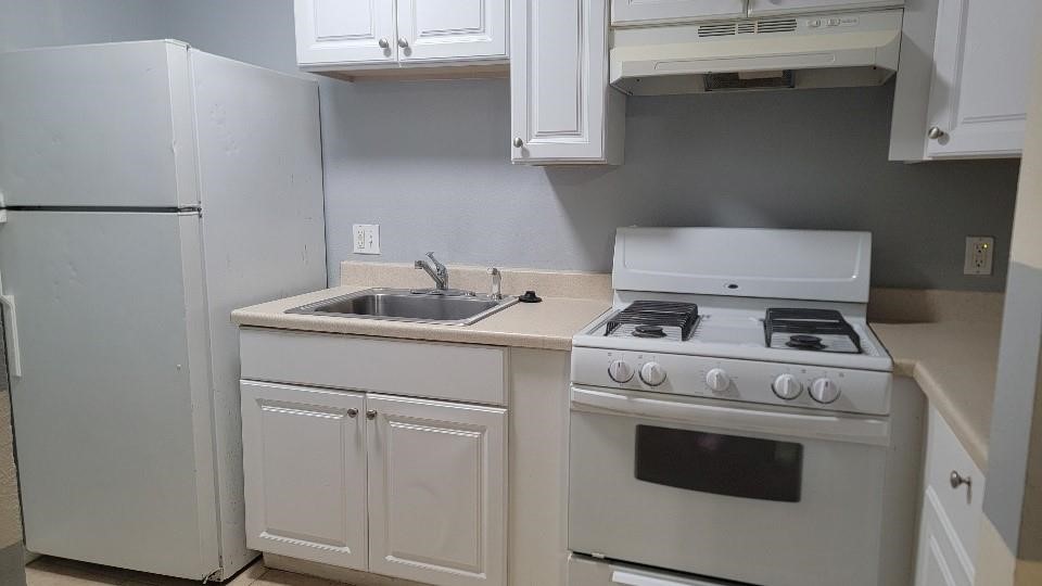 1806 W Main Street 5 Property Photo 6