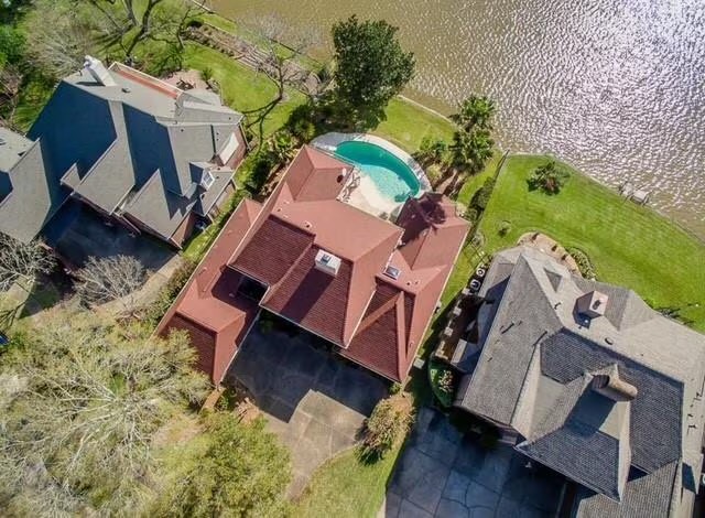 3803 E Valley Drive Property Photo 6