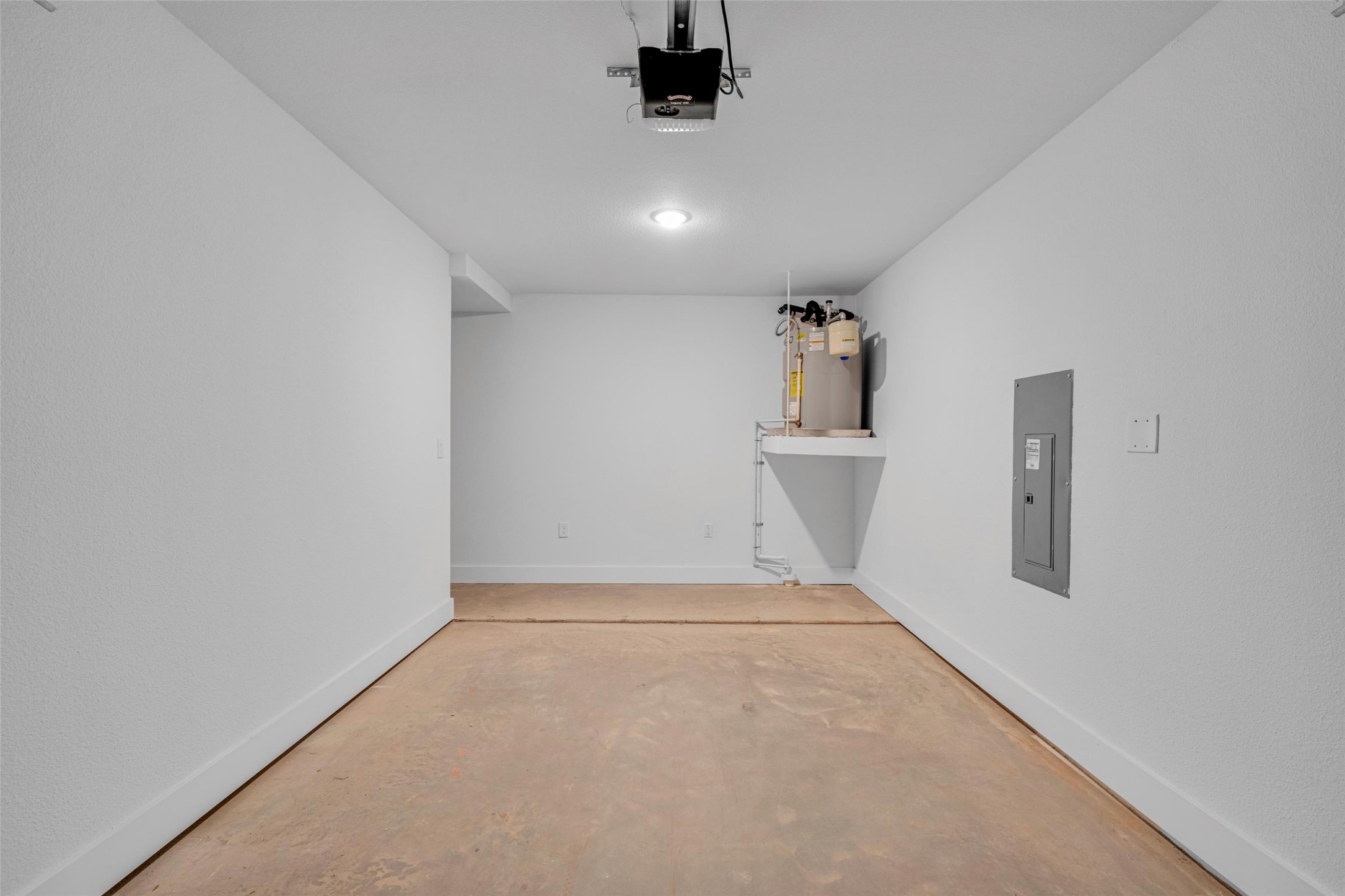 1601-426 Mustang Drive Property Photo 17