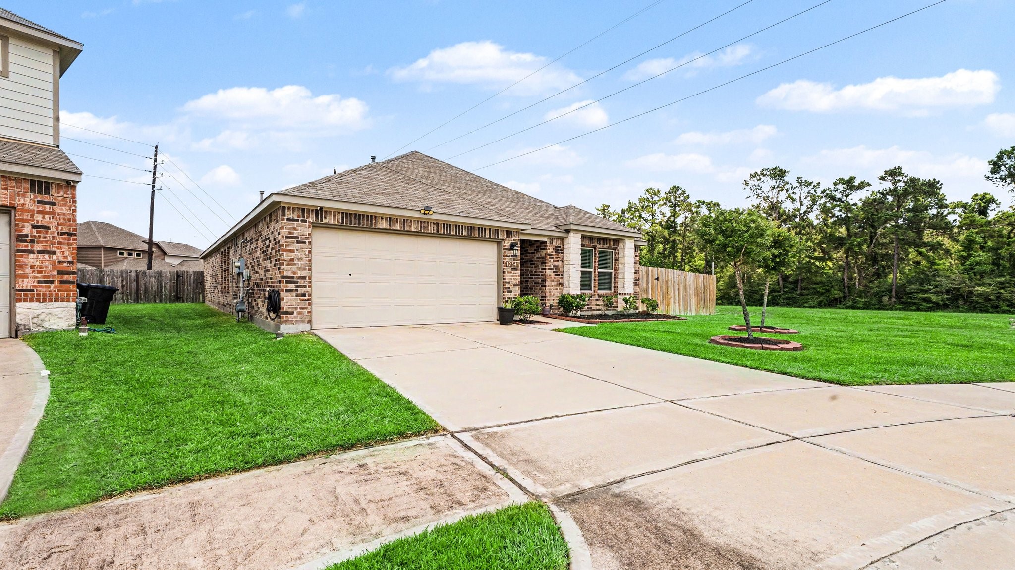 12547 Starry Summer Lane Property Photo 31