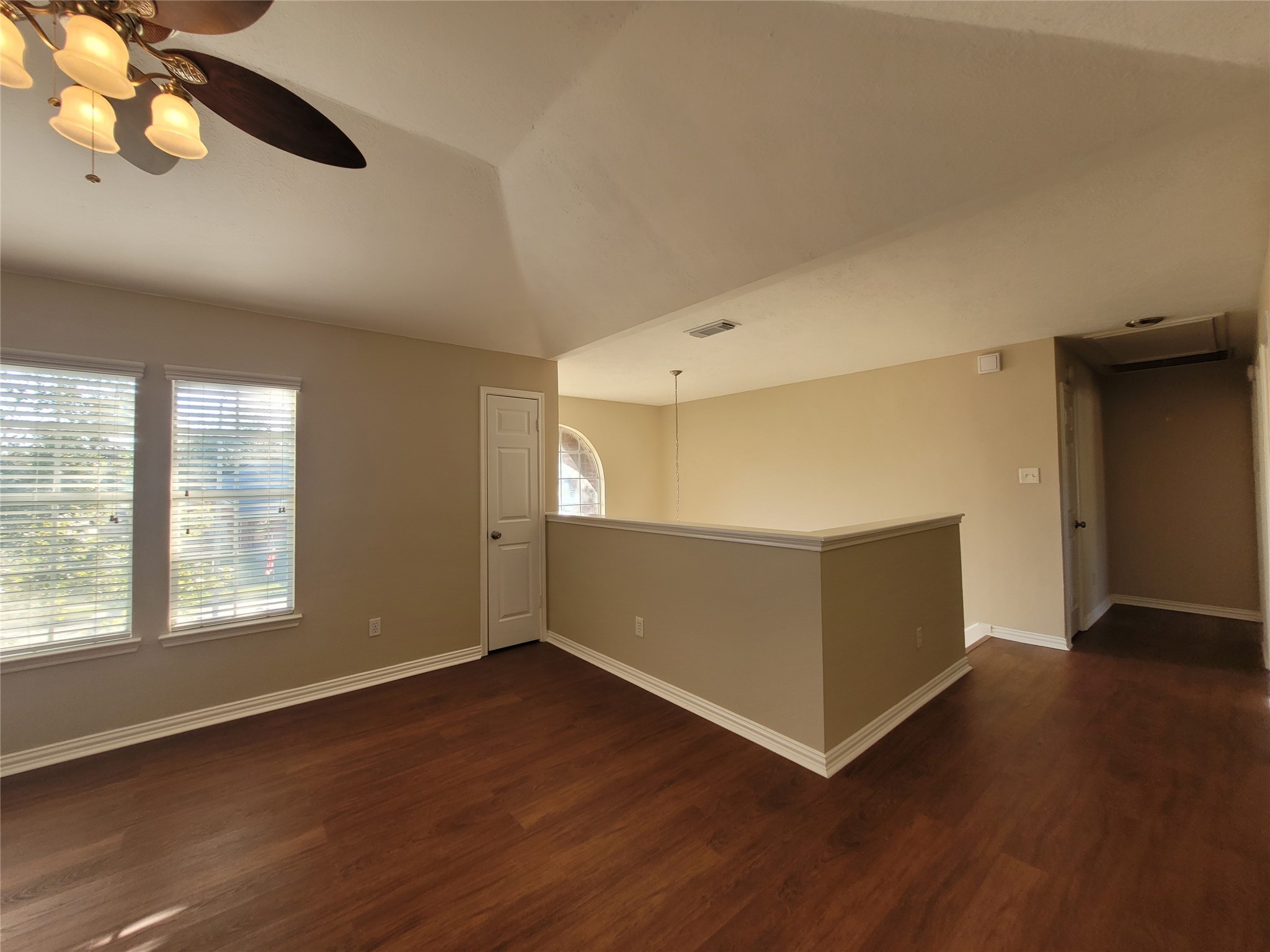 1801 Oakbrook Circle Property Photo 21