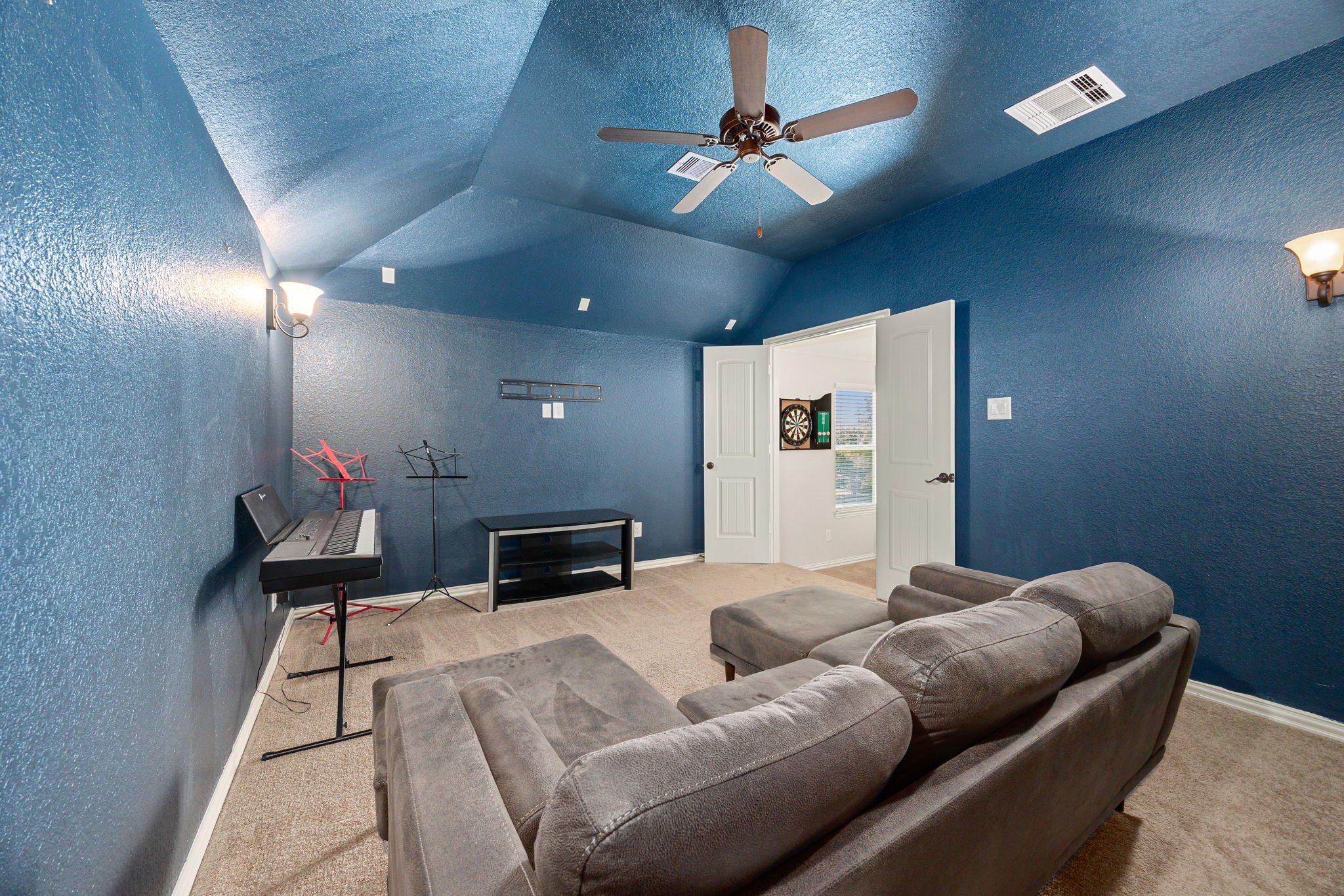 9338 Taylor Cliff Lane Property Photo 33