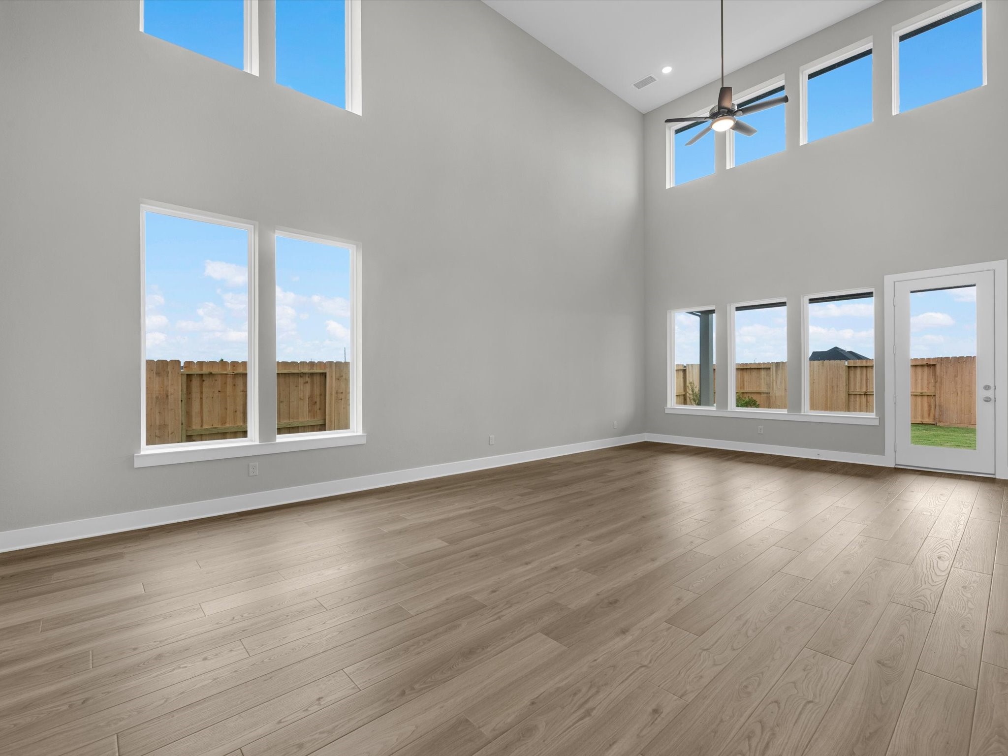 32162 Sky Branch Drive Property Photo 6
