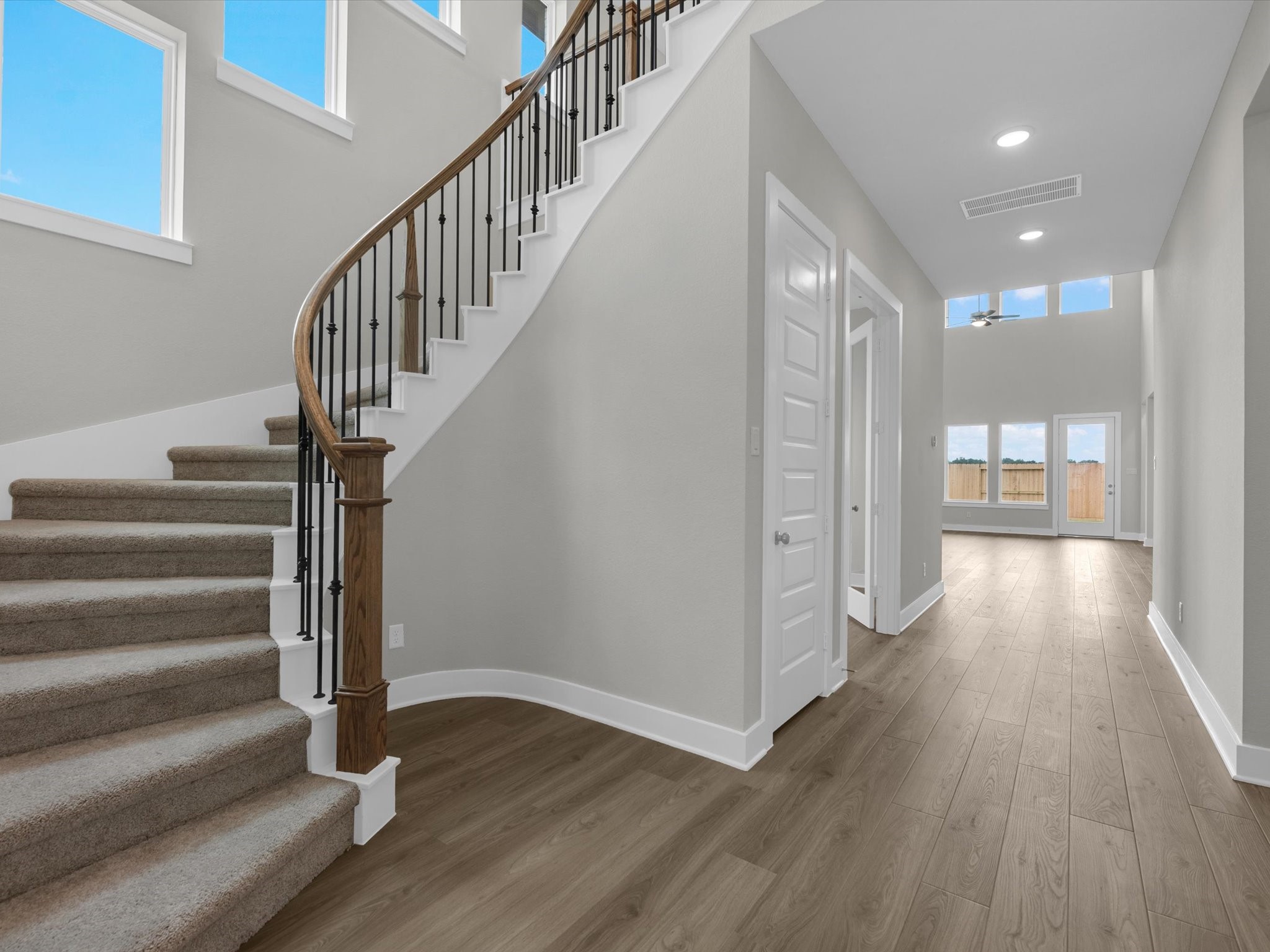 32162 Sky Branch Drive Property Photo 9