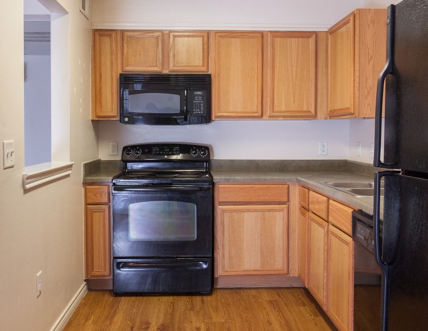 2835 Rockwell Drive Property Photo 12