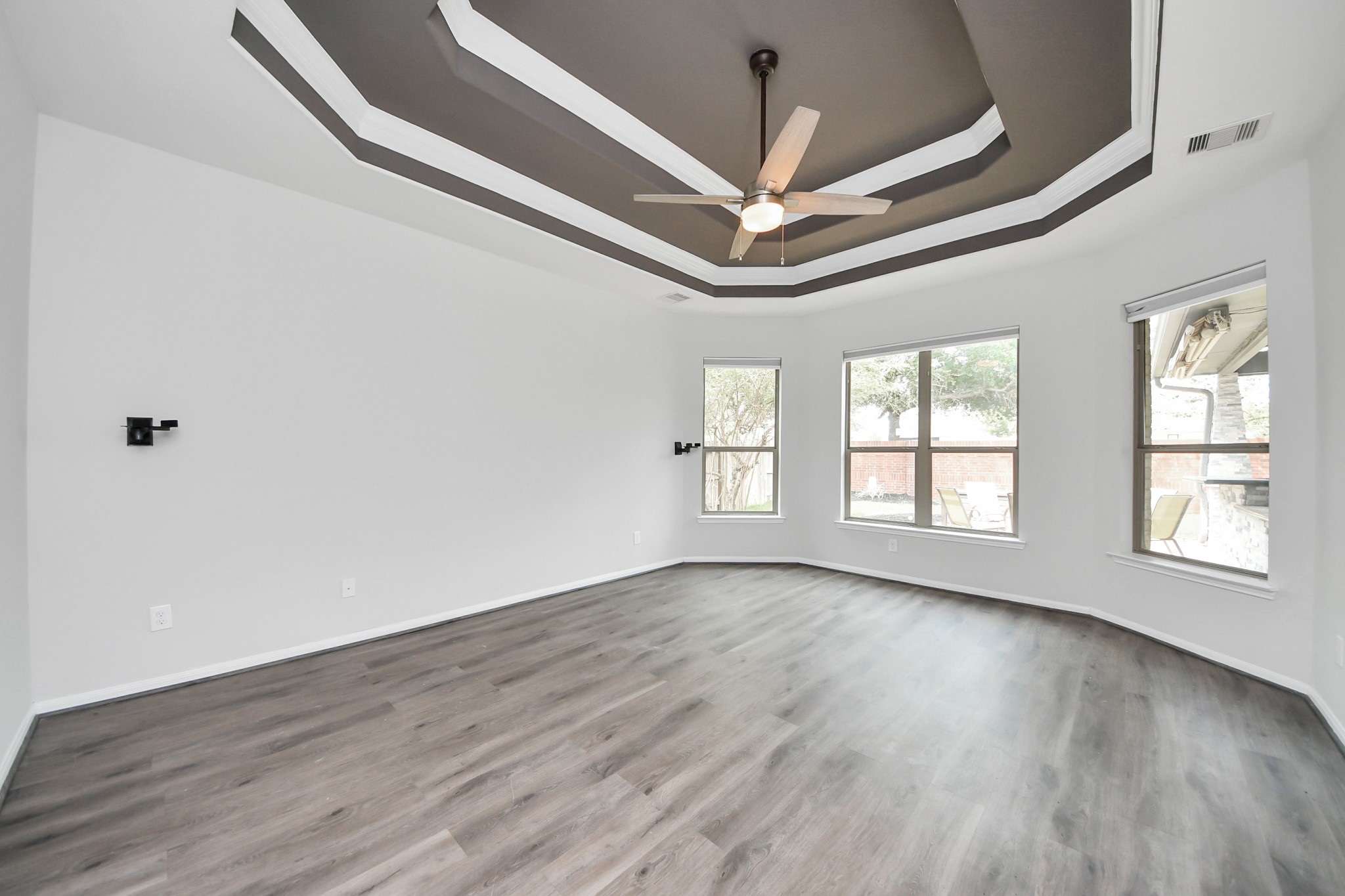 3806 Pearl Pass Lane Property Photo 14