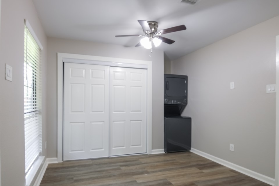 42 Hunters Creek Drive Property Photo 17