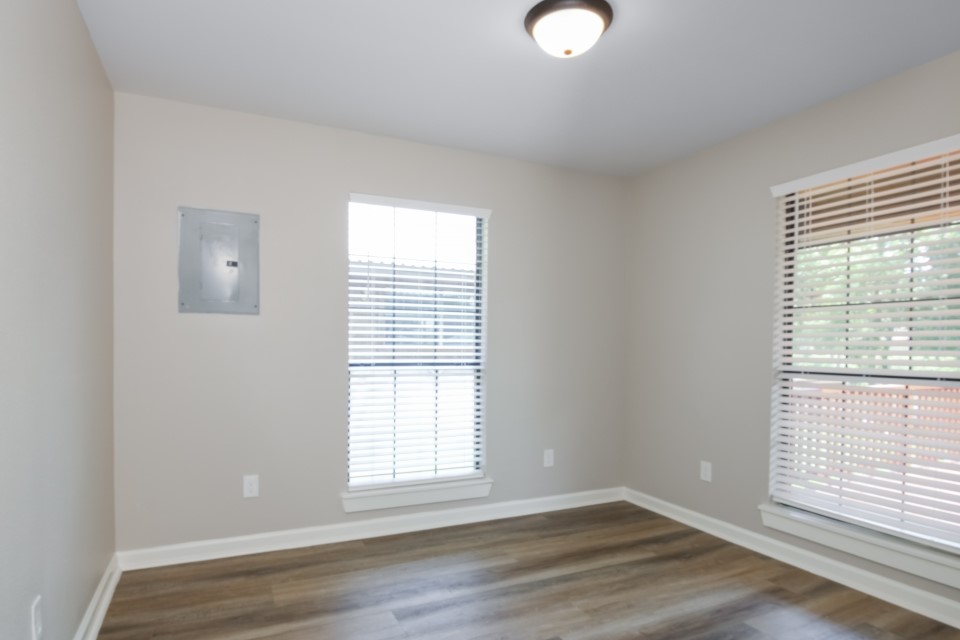 42 Hunters Creek Drive Property Photo 19