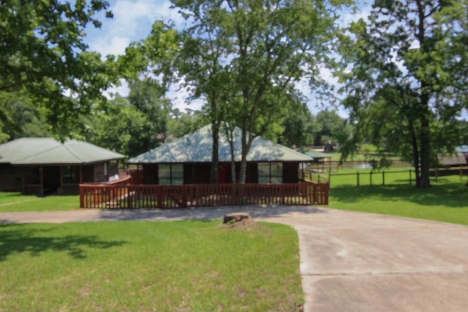 42 Hunters Creek Drive Property Photo 26