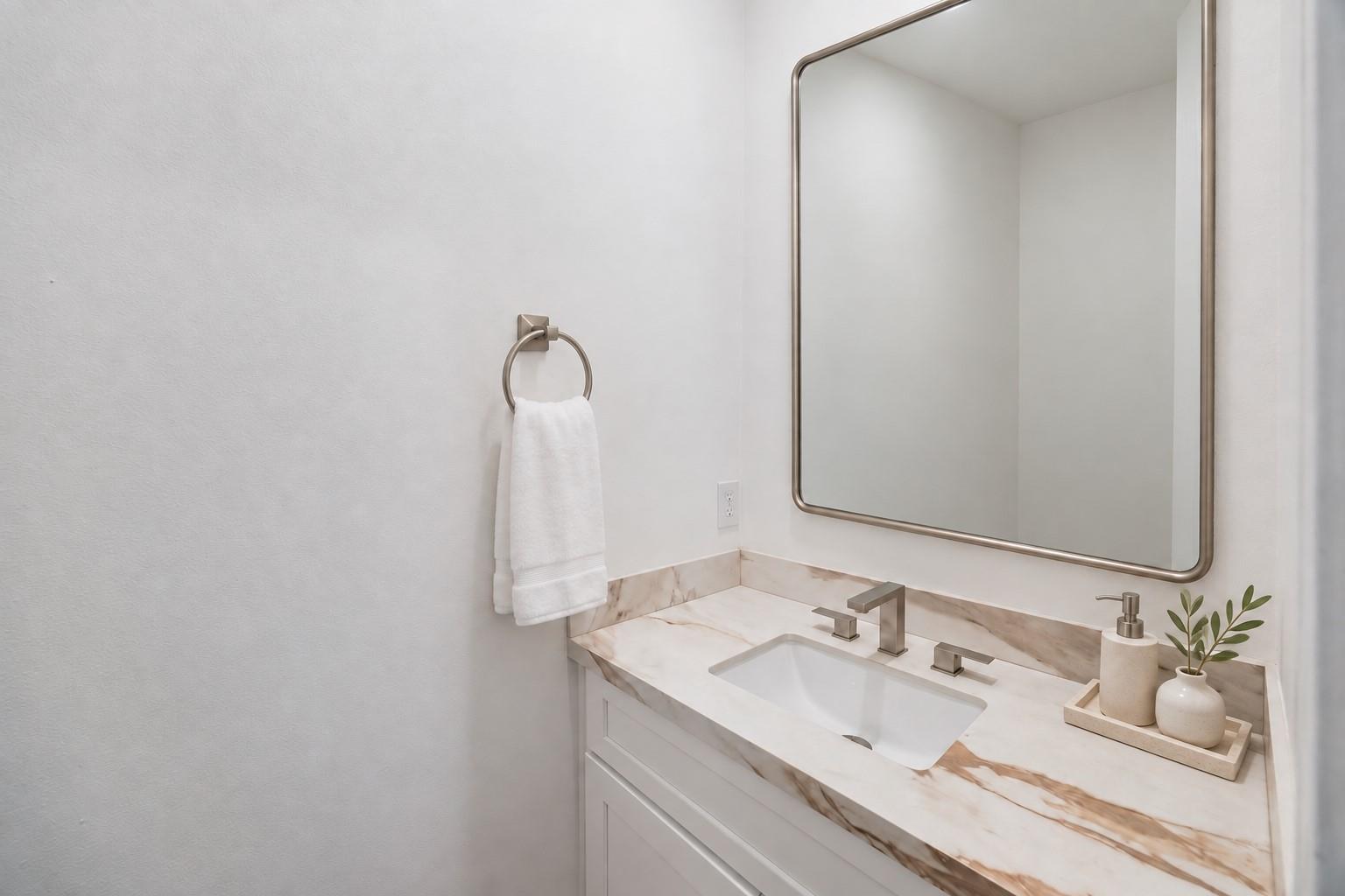 5310 Salina Street, Houston Tx 77026 Property Photo 7