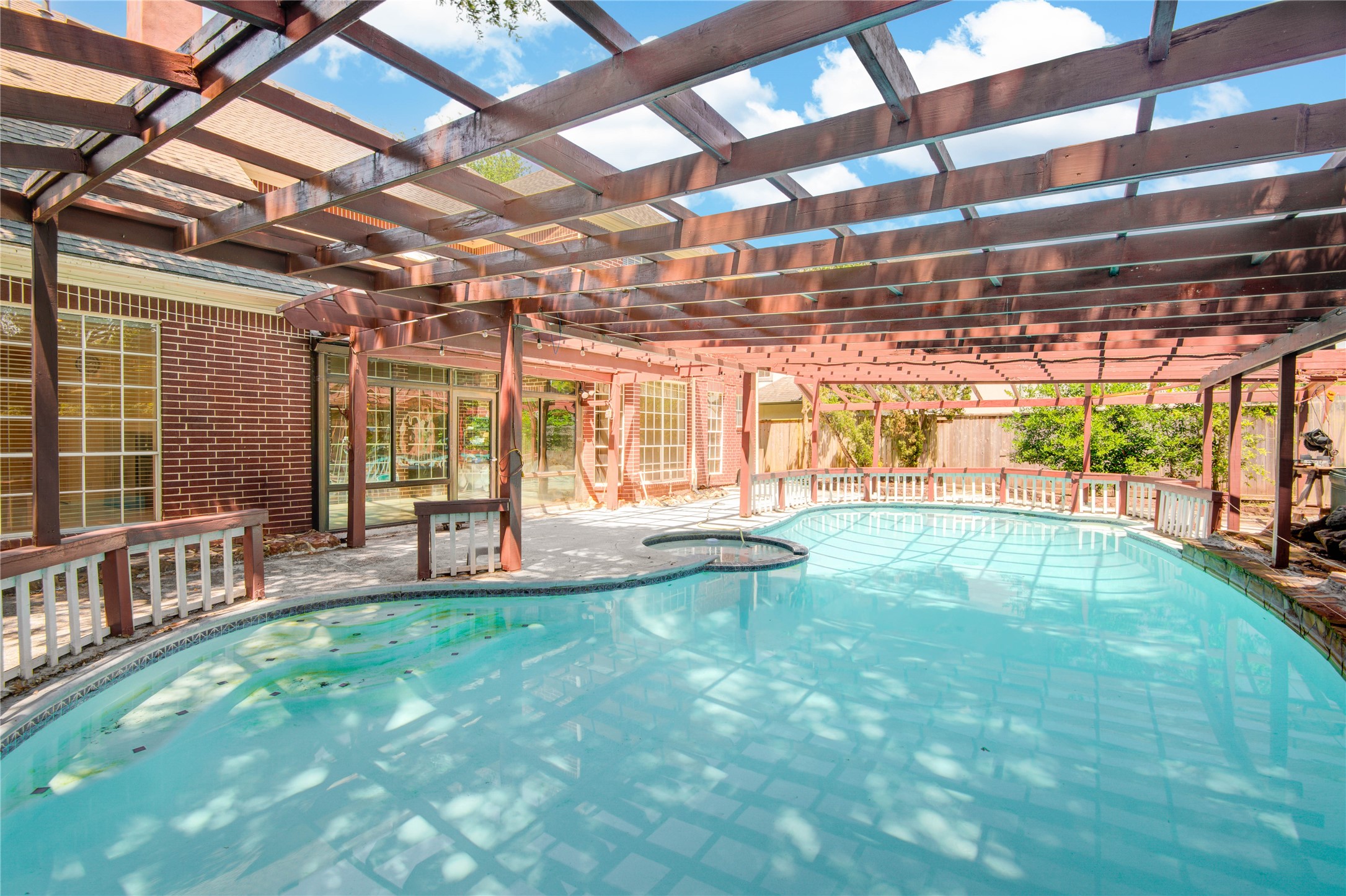 16 Treverstone Court Property Photo 10