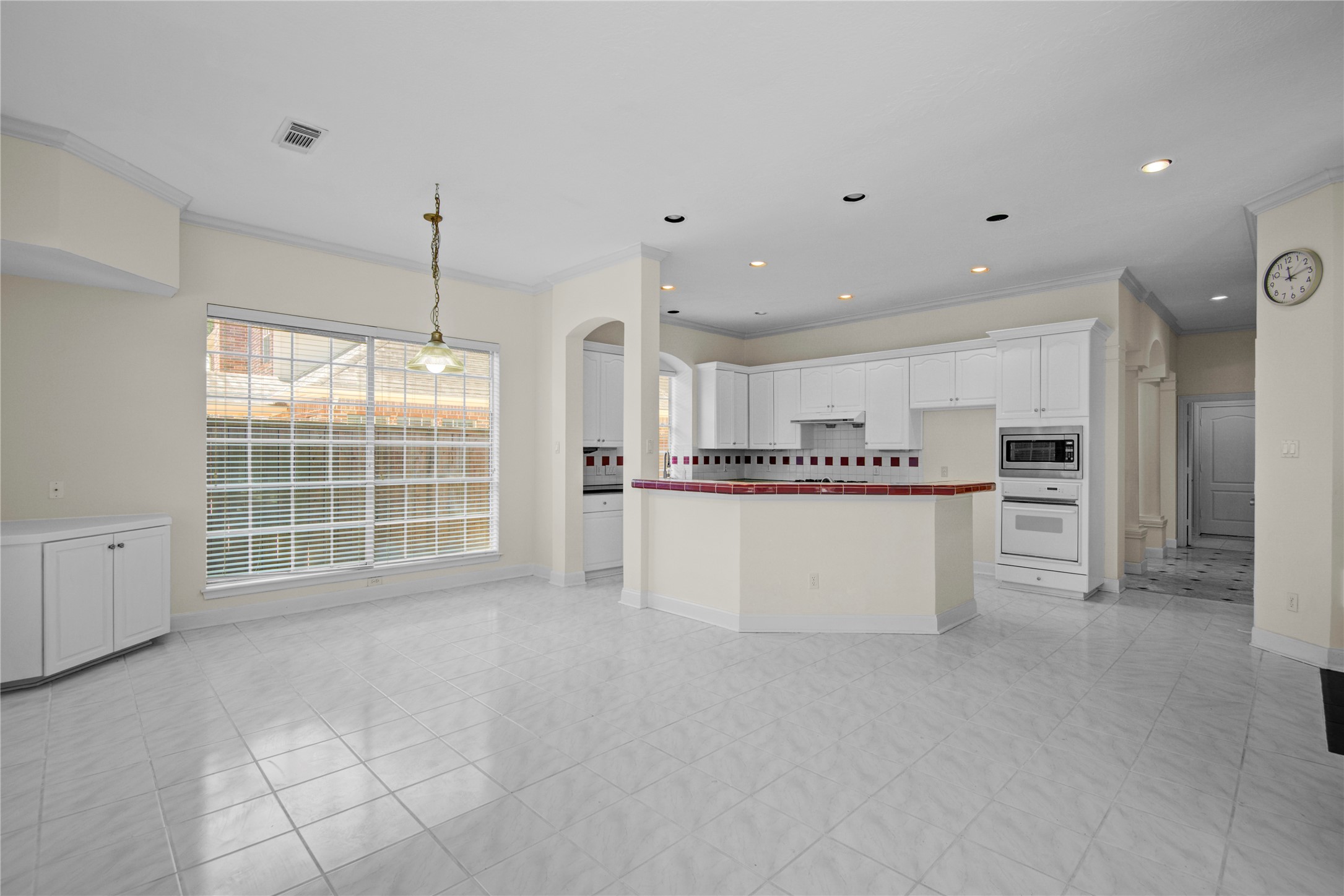 16 Treverstone Court Property Photo 13