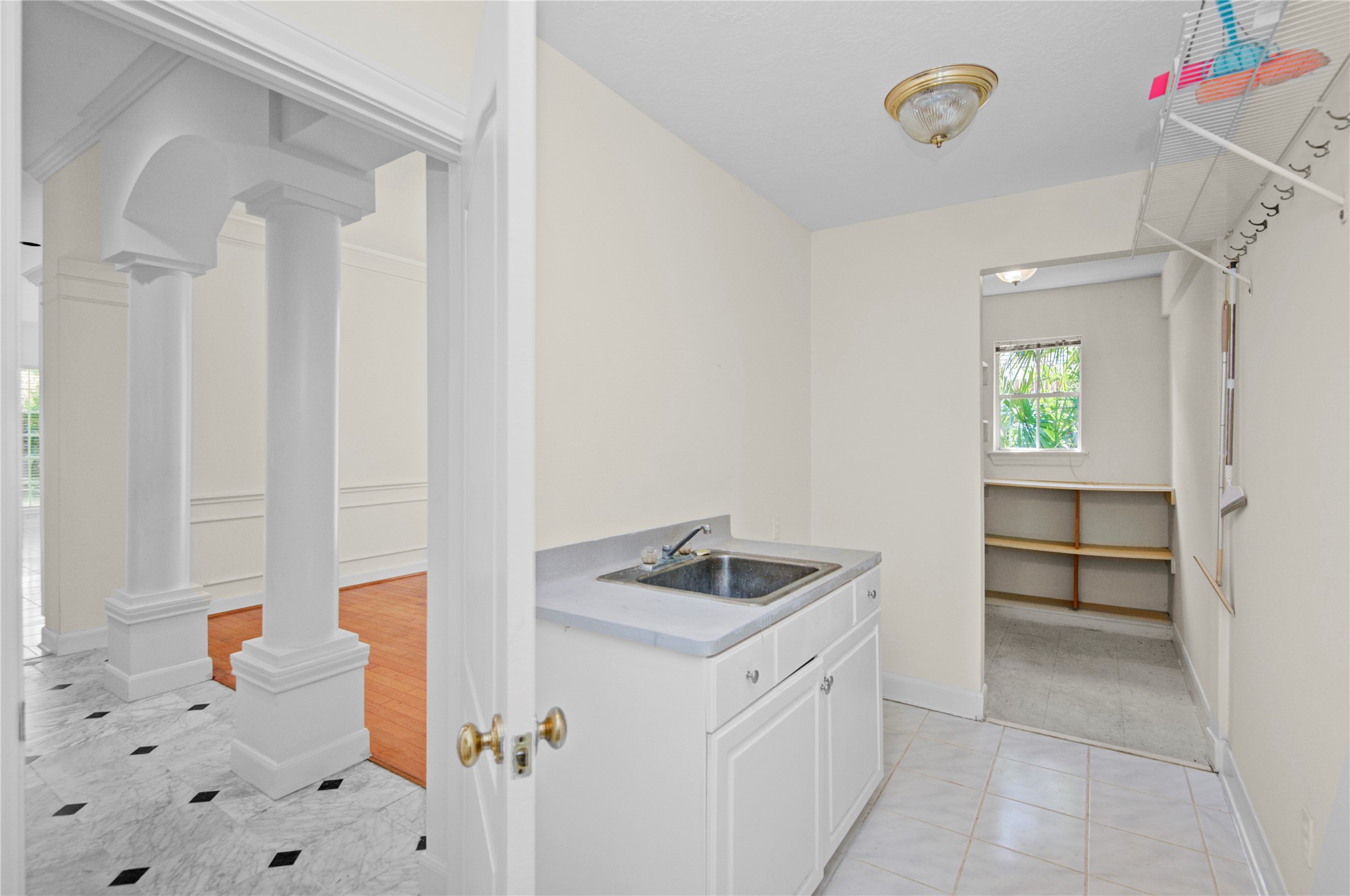 16 Treverstone Court Property Photo 29
