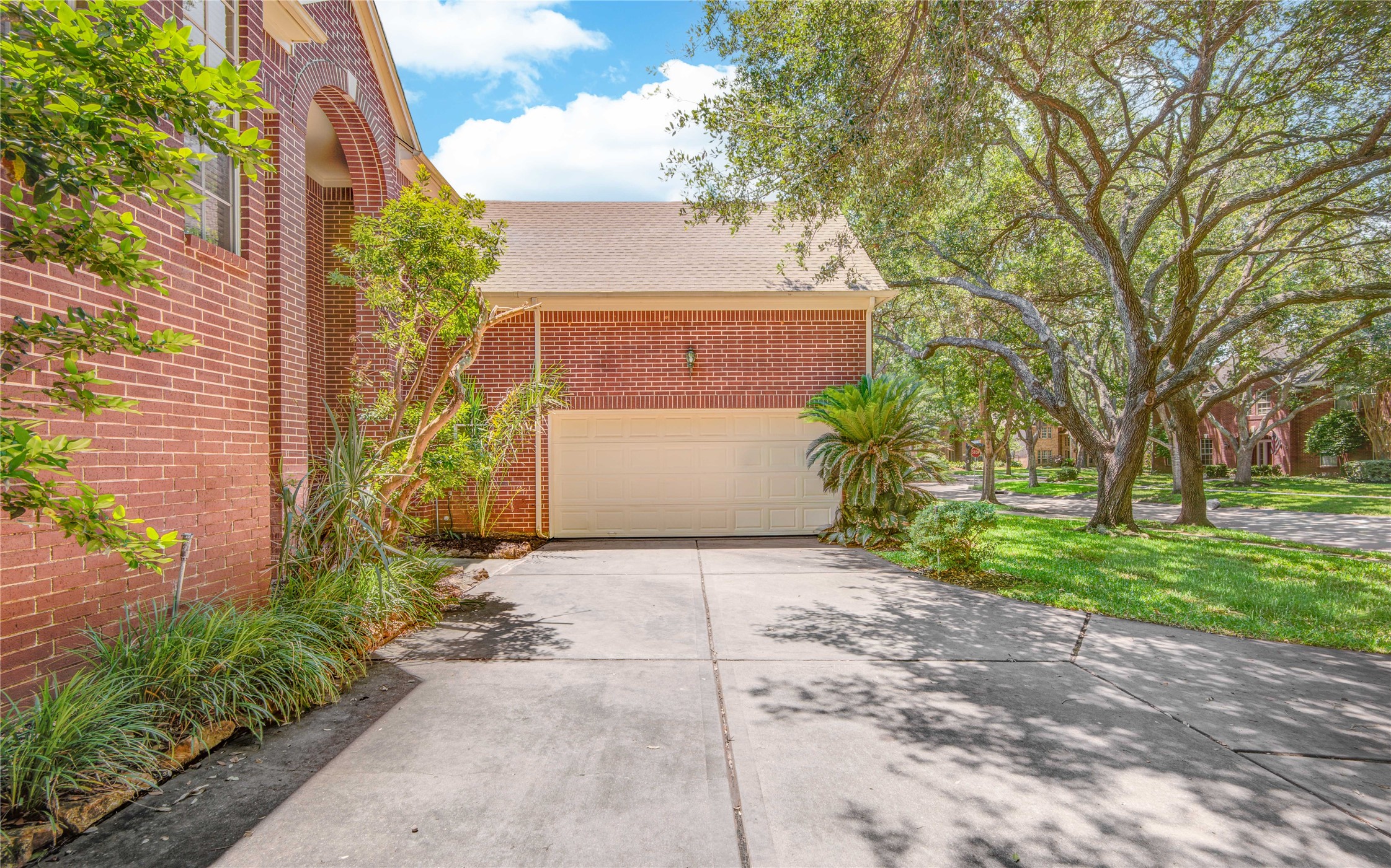 16 Treverstone Court Property Photo 44