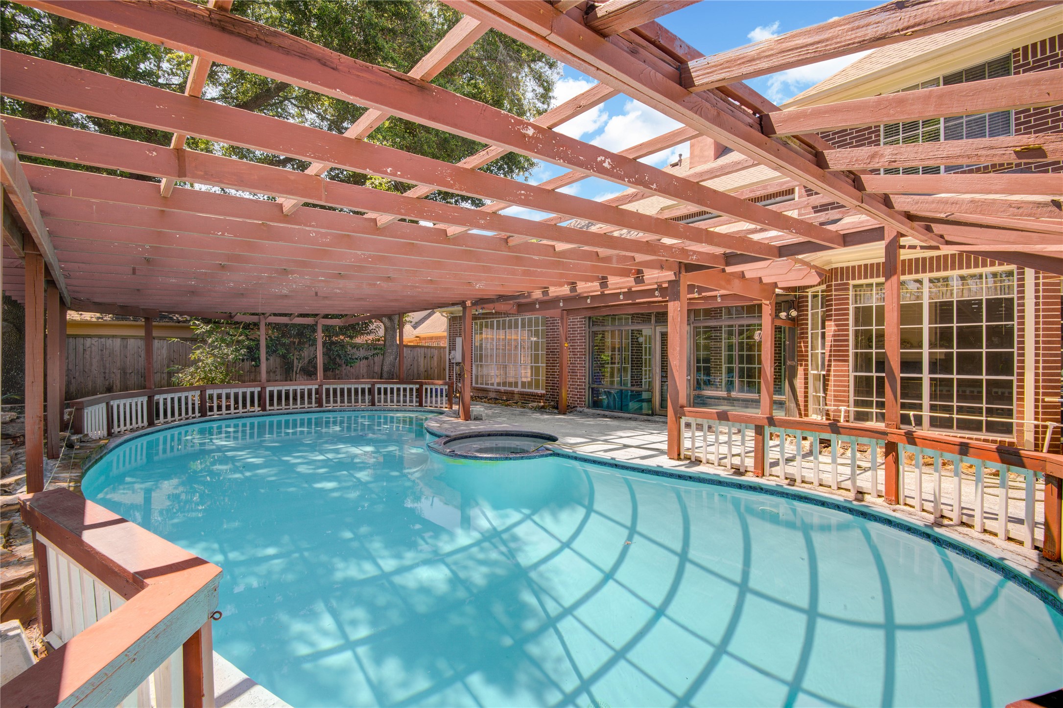 16 Treverstone Court Property Photo 47