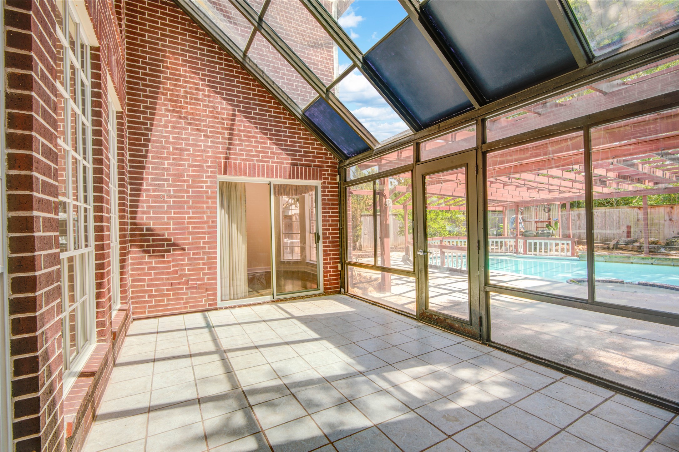 16 Treverstone Court Property Photo 48