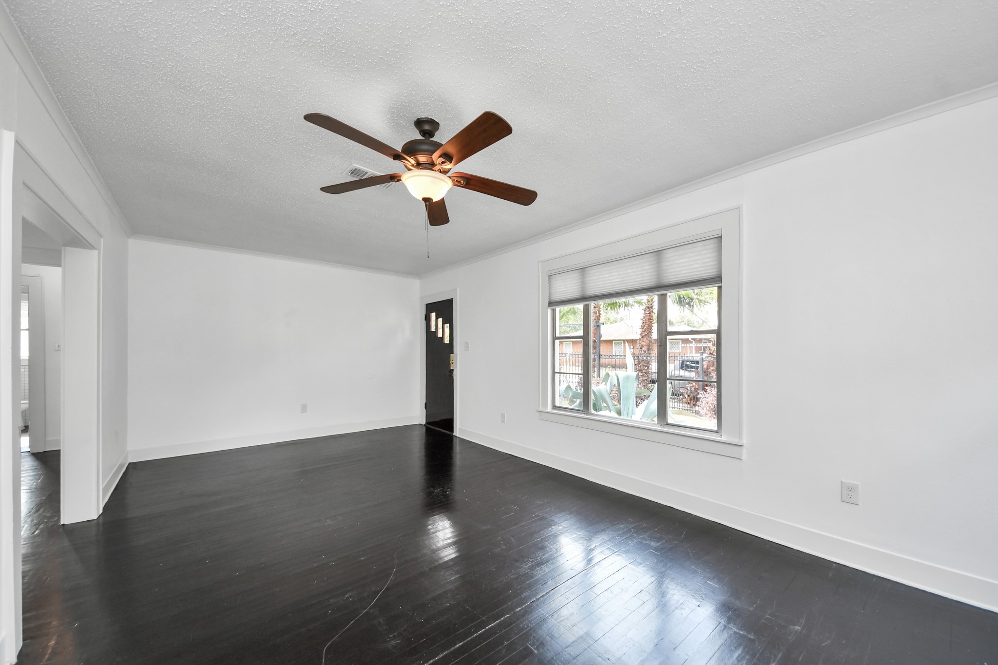 5645 Barremore Street Property Photo 6