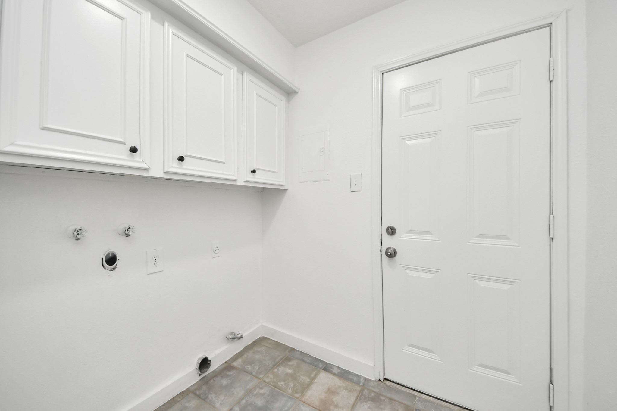 616 S Rivershire Drive Property Photo 14