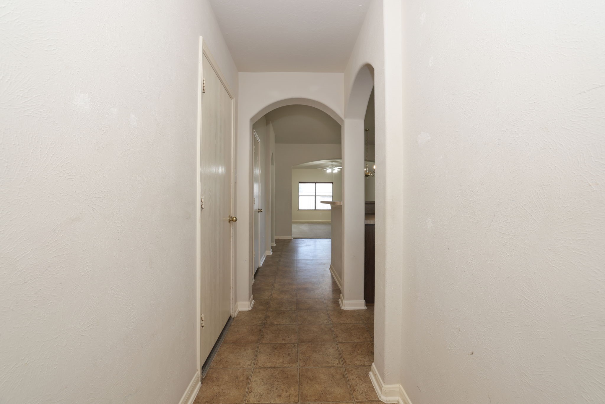19114 Hemington Circle Property Photo 2