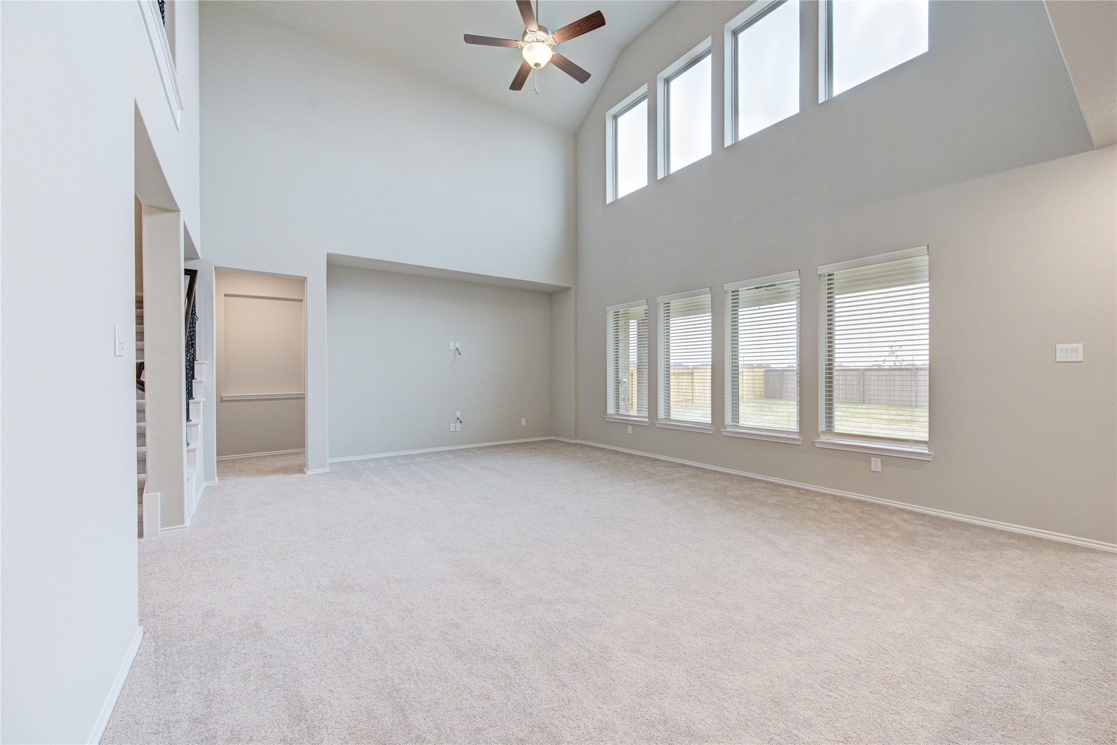 8914 Granary Gate Lane Property Photo 9