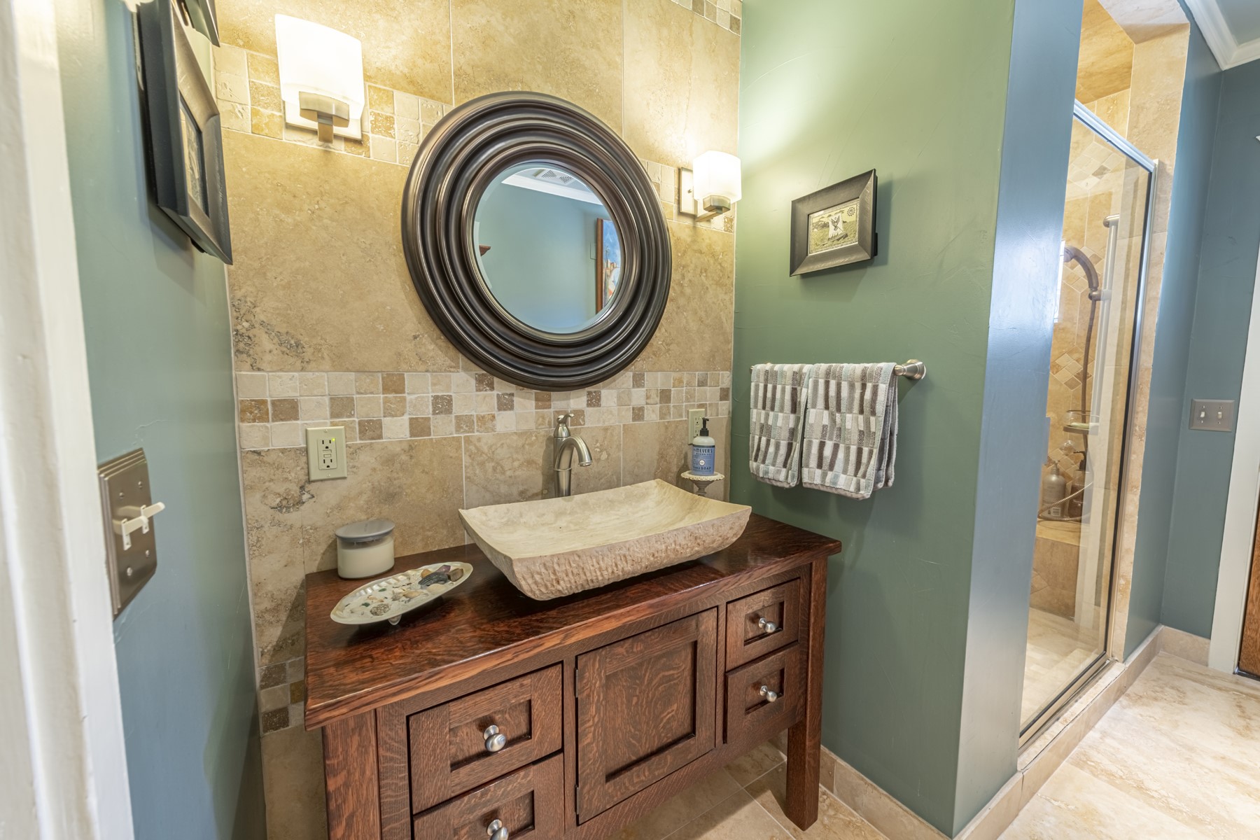 5272 Ih 10 Property Photo 13