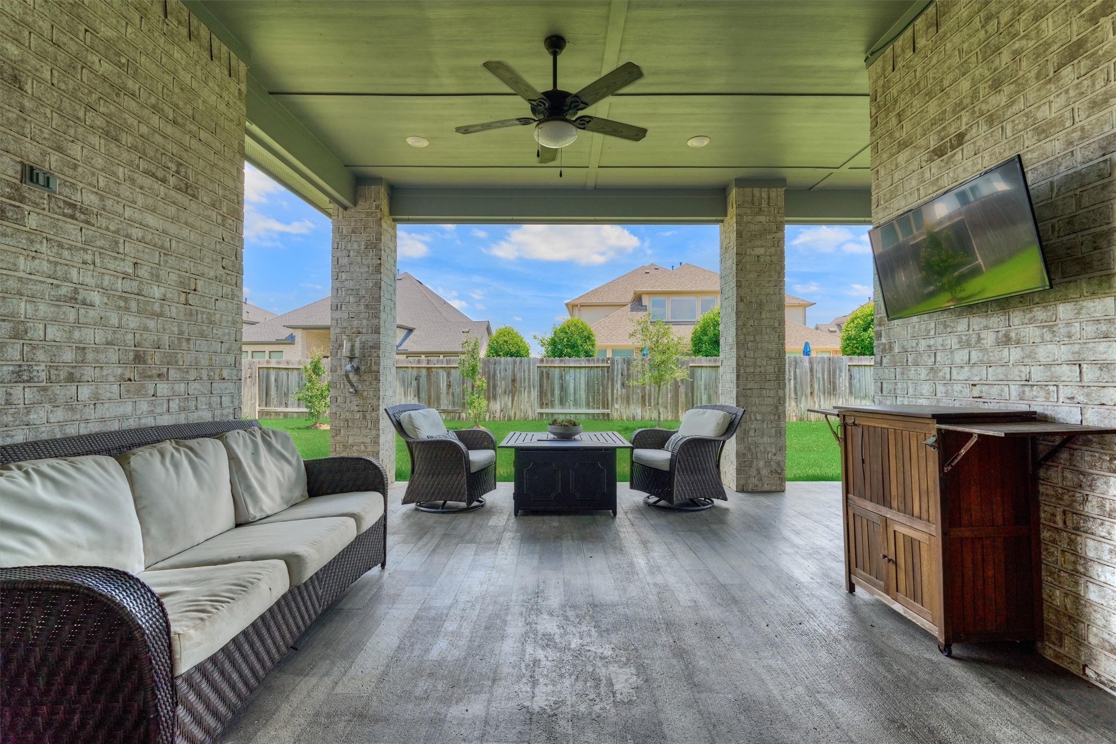 24934 Gingerbush Lane Property Photo 37