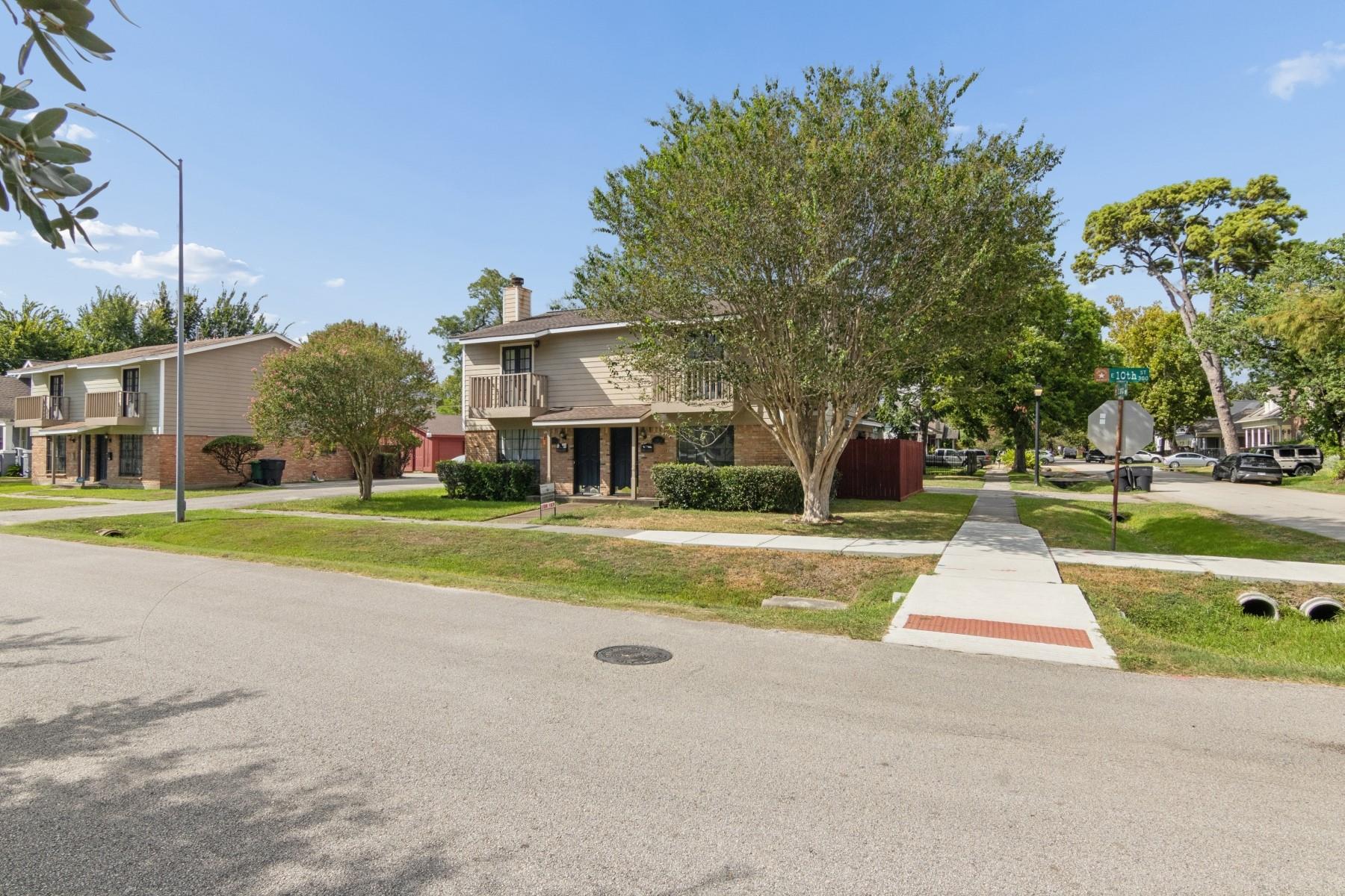 311 E 10th Street, Houston Tx 77008 Property Photo 2