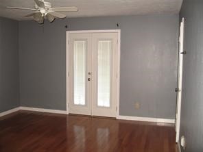 311 E 10th Street Property Photo 40